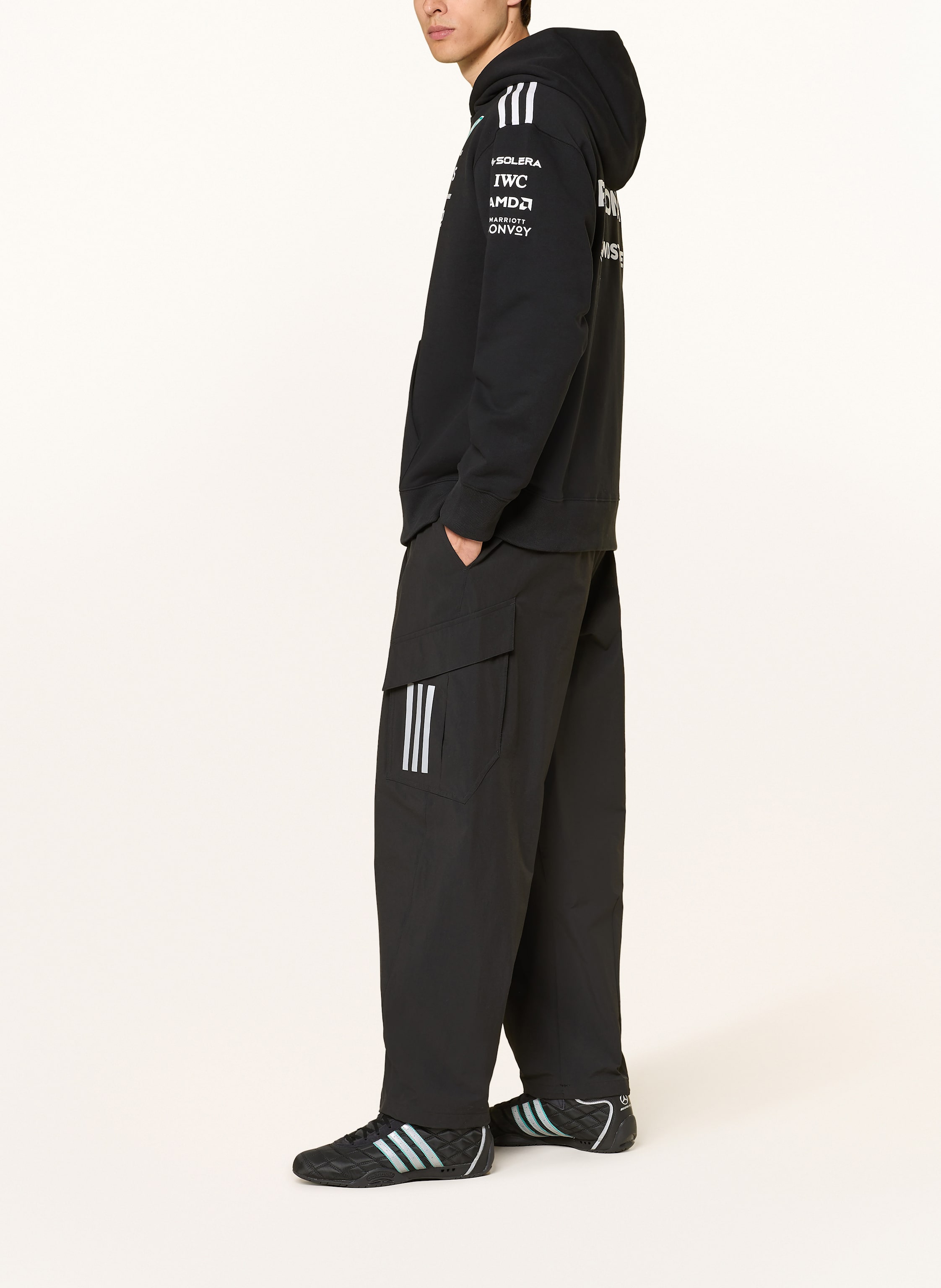 Thumbnail - Adidas Track Pants Mercedes - Amg Petronas Formula One Team Mechanics schwarz