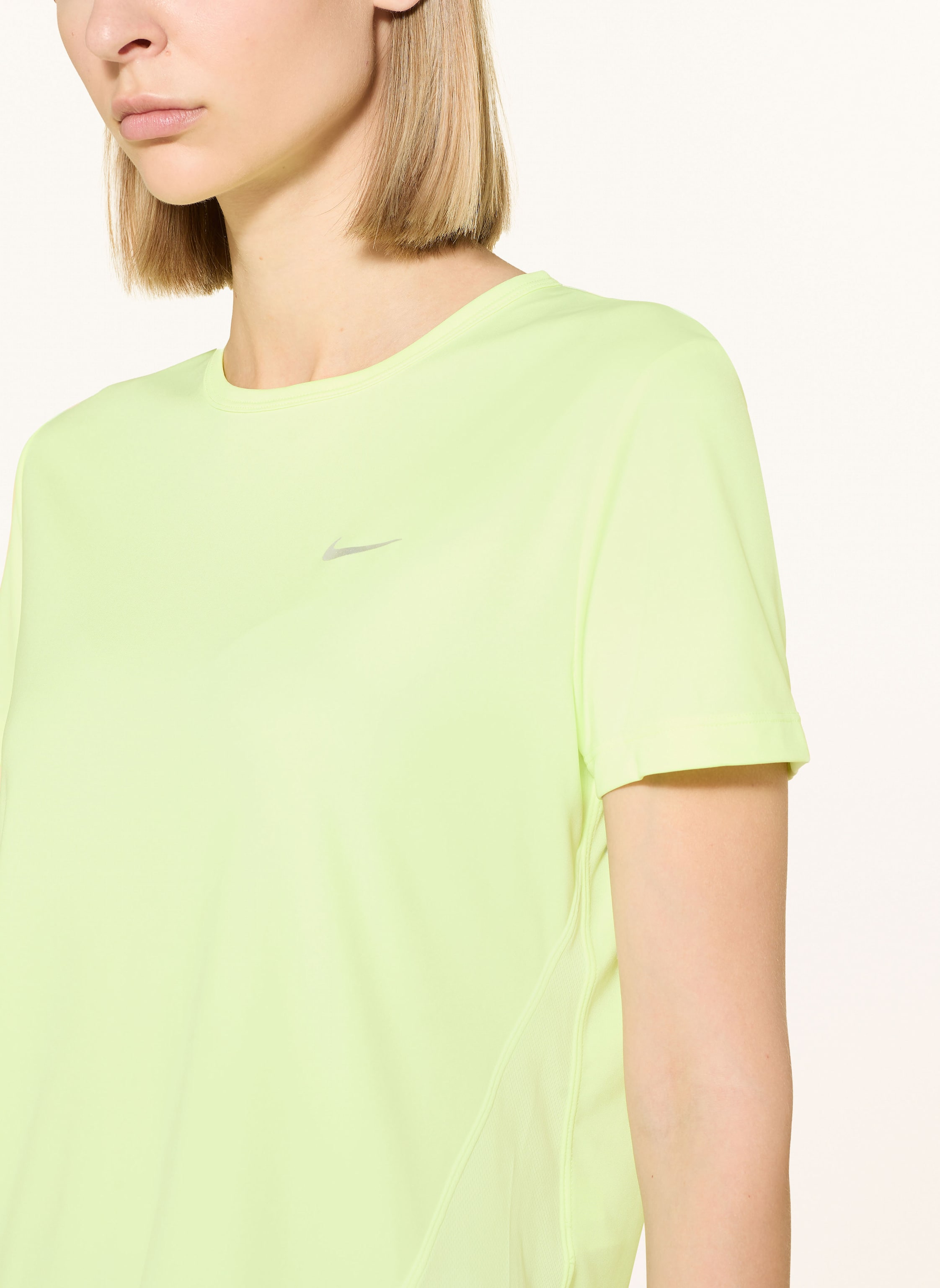 Thumbnail - Nike Laufshirt Tempo gruen