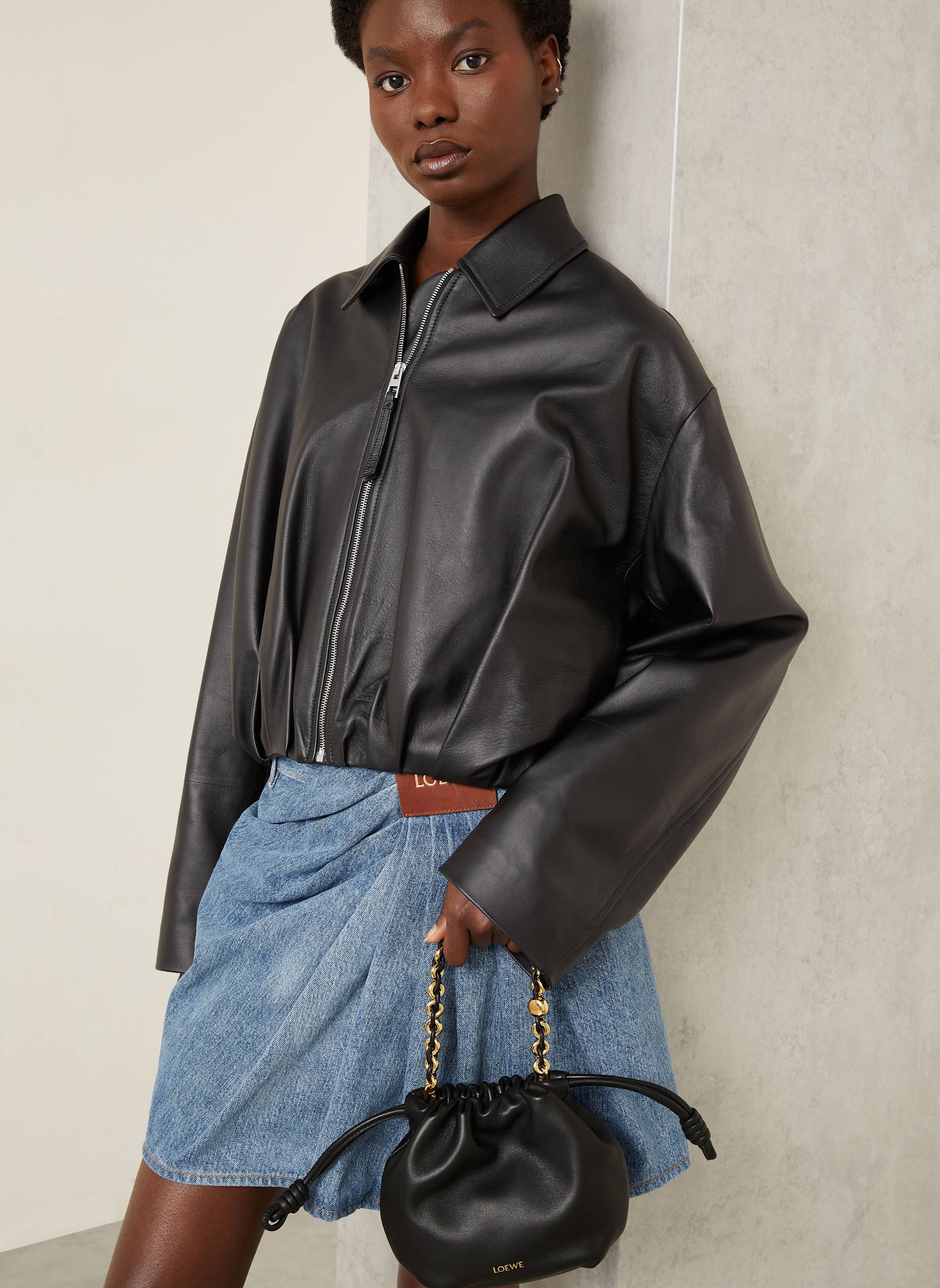 Thumbnail - Loewe Schultertasche Flamenco schwarz