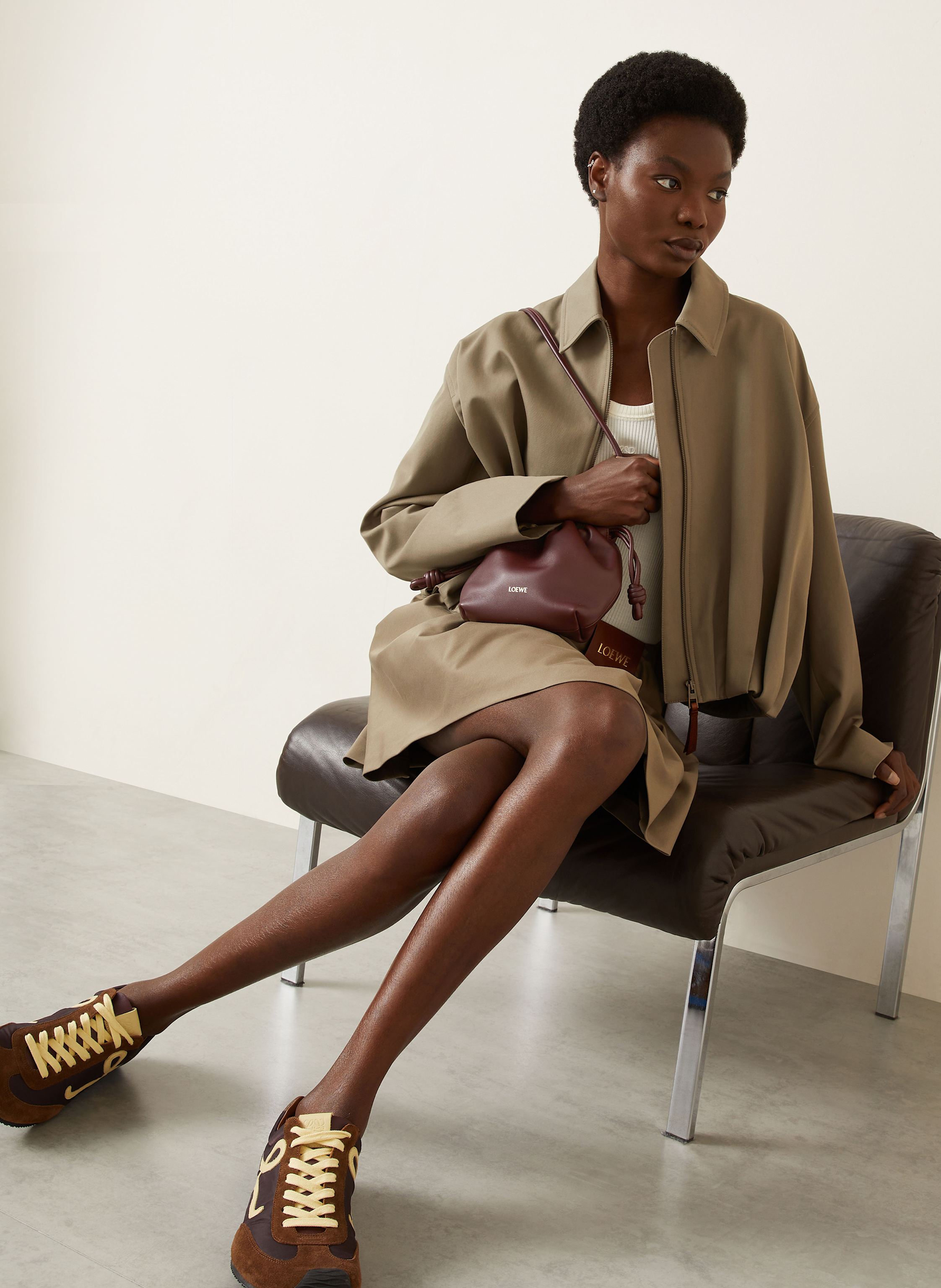 Thumbnail - Loewe Schultertasche Flamenco rot