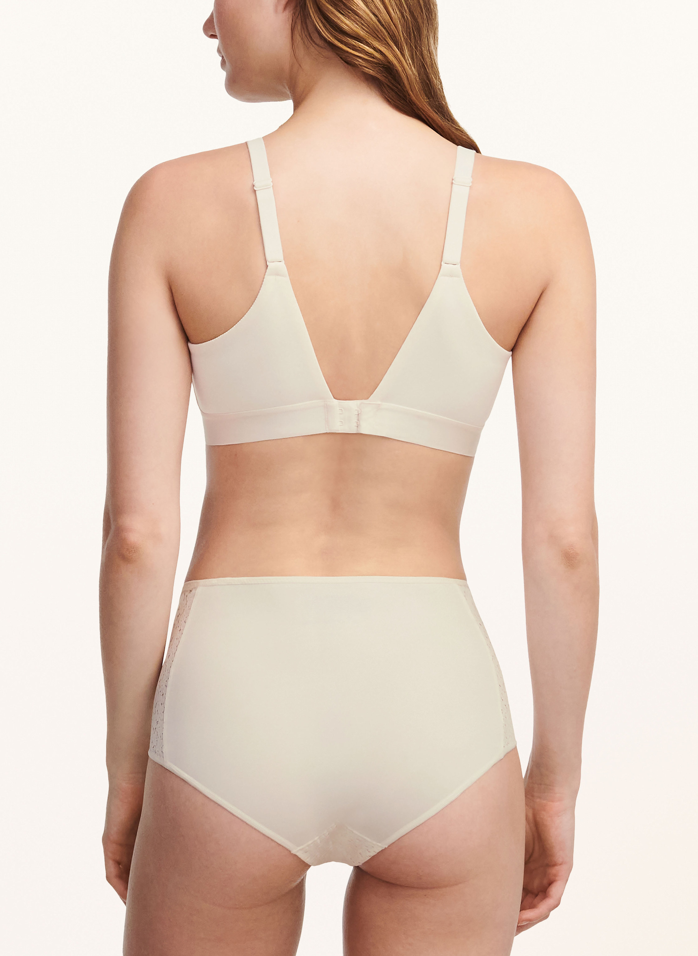 Thumbnail - Chantelle Taillenslip Norah beige