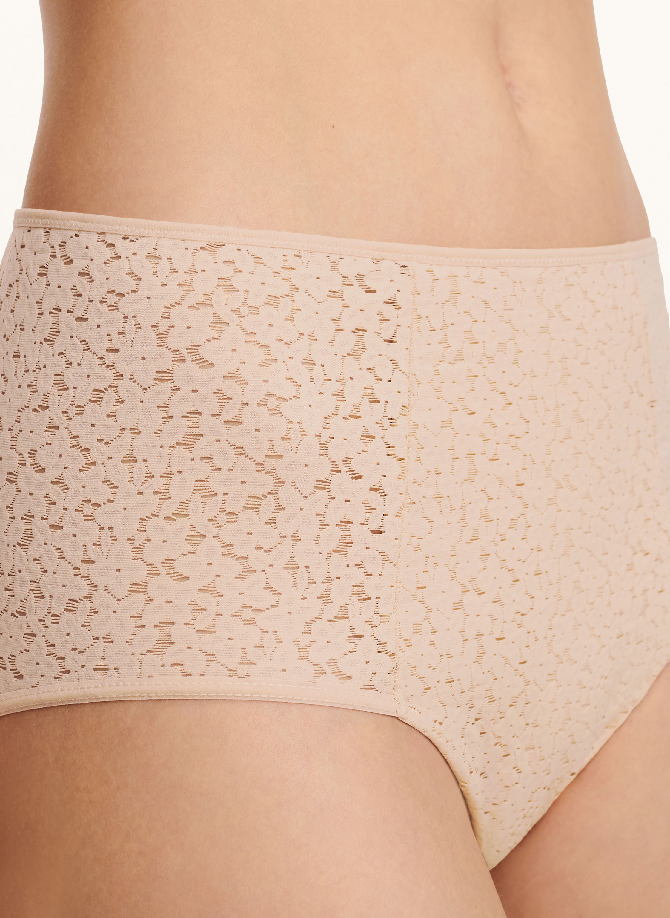 Thumbnail - Chantelle Taillenslip Norah beige