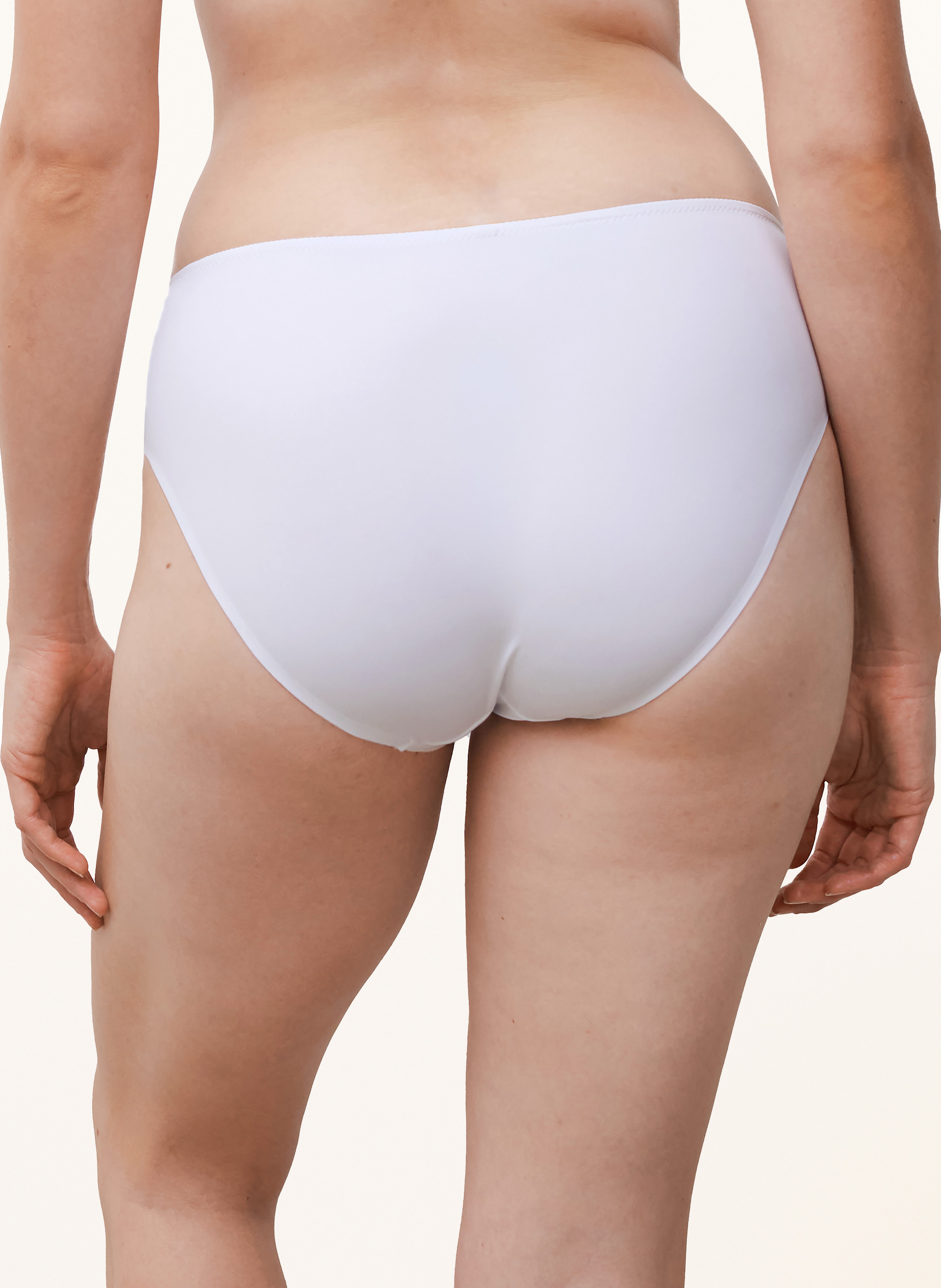 Thumbnail - Chantelle Taillenslip Origins weiss