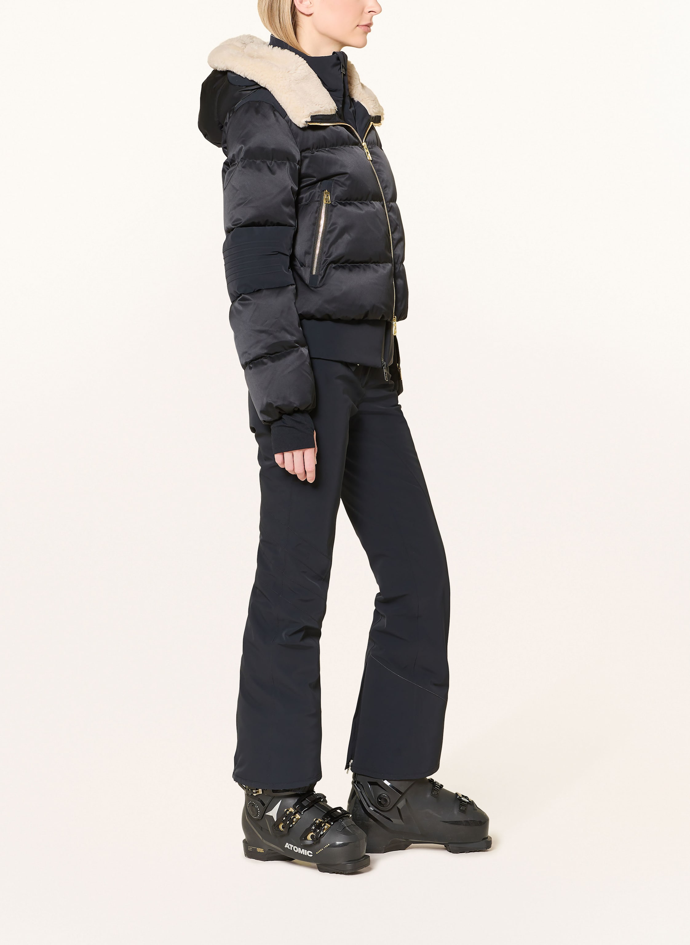 Thumbnail - Toni Sailer Daunen-Skijacke Sasha schwarz