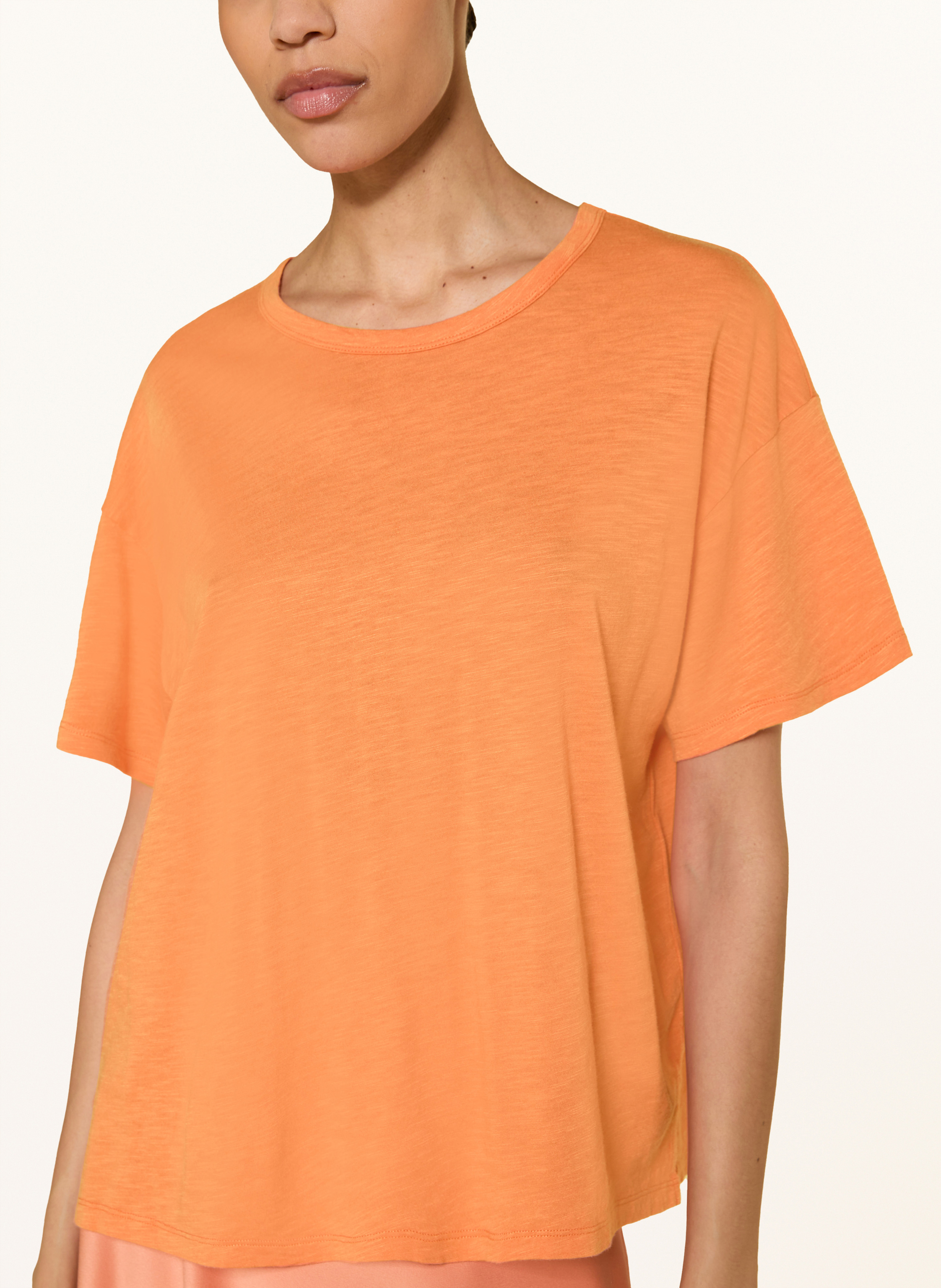 Thumbnail - Juvia T-Shirt Vally orange