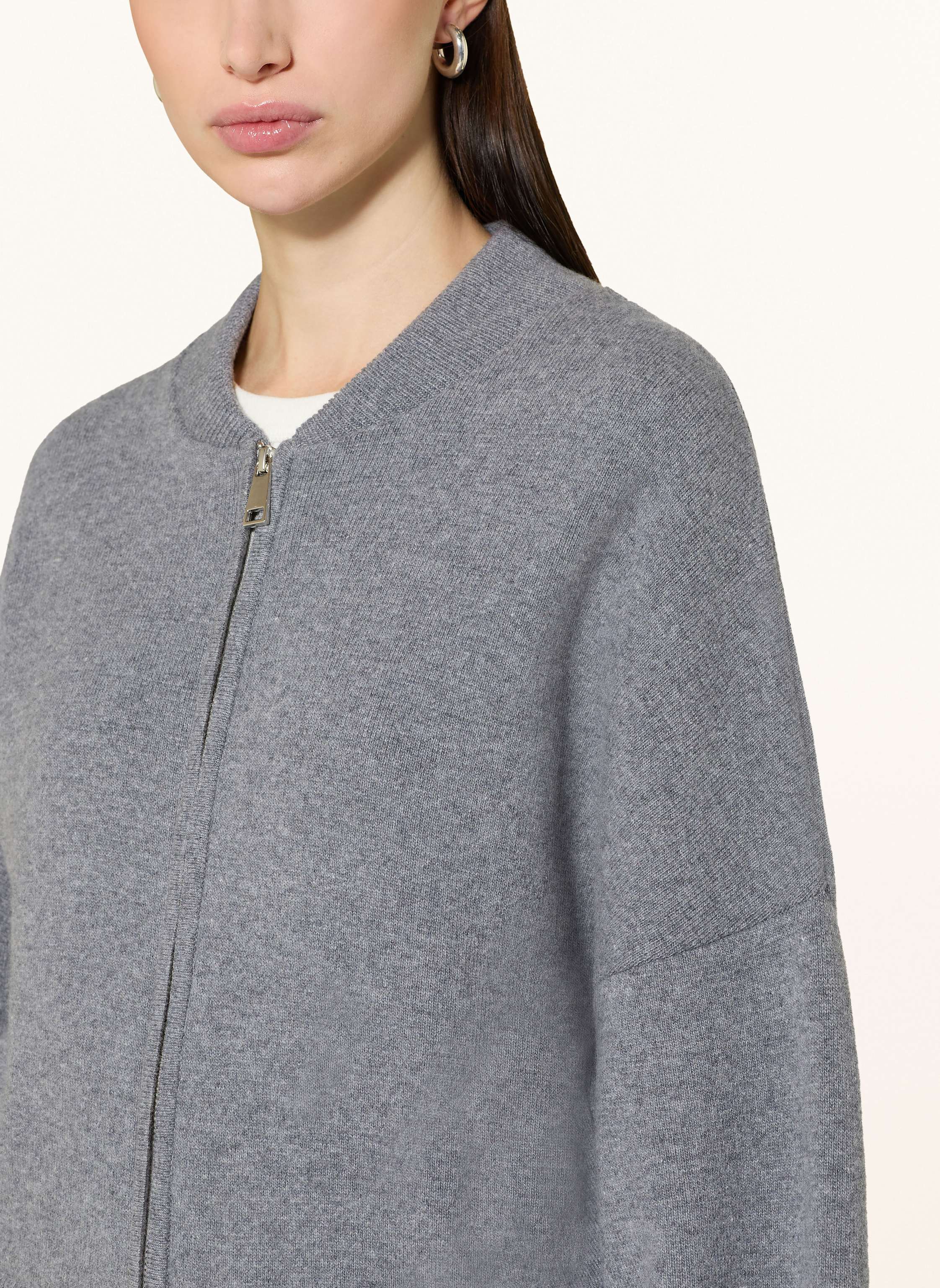 Thumbnail - Sosue Strickjacke grau