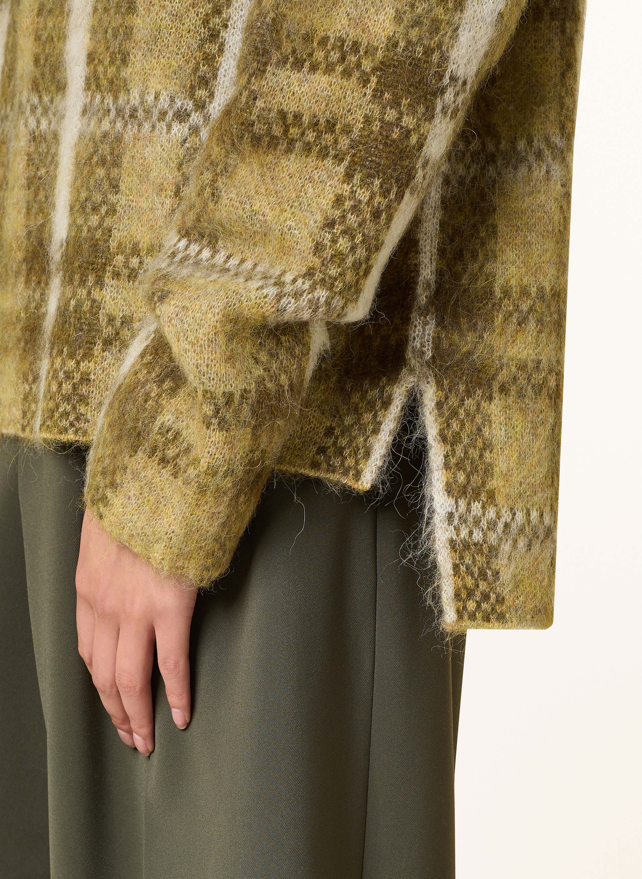 Thumbnail - Darling Harbour Strickjacke Mit Alpaka gruen