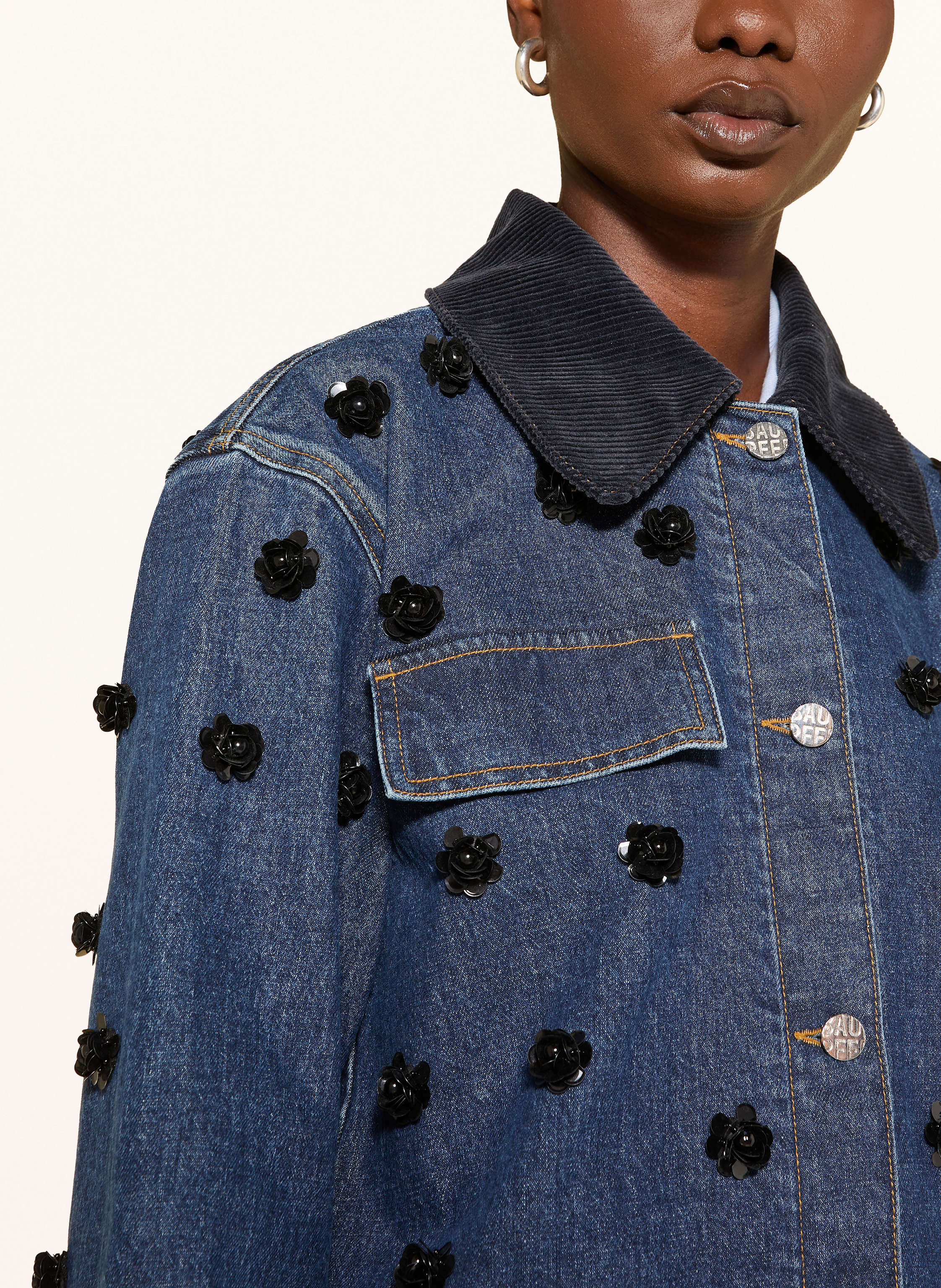 Thumbnail - Baum Und Pferdgarten Jeansjacke Beannie Mit Pailletten blau