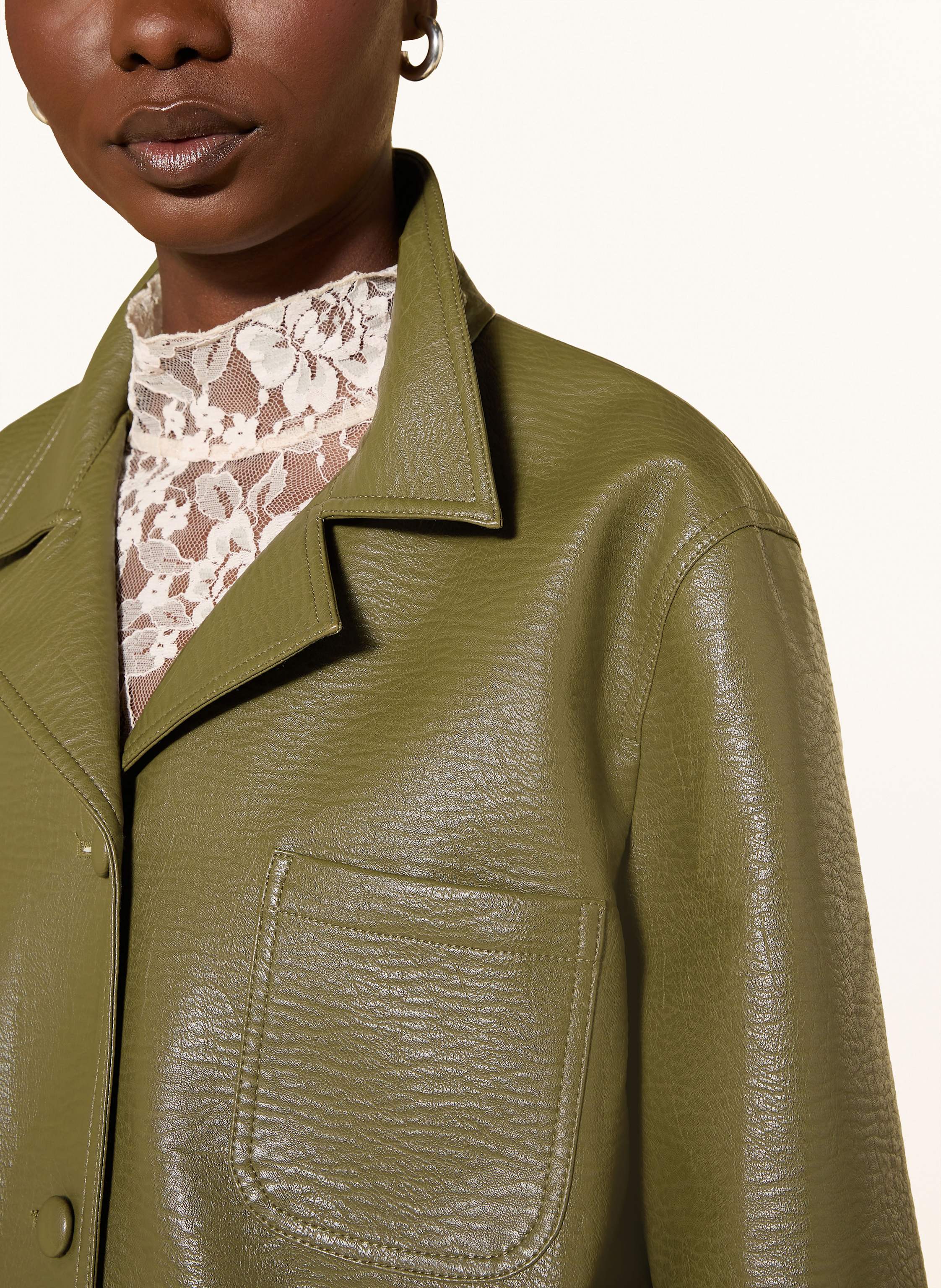 Thumbnail - Baum Und Pferdgarten Jacke Beah In Lederoptik gruen