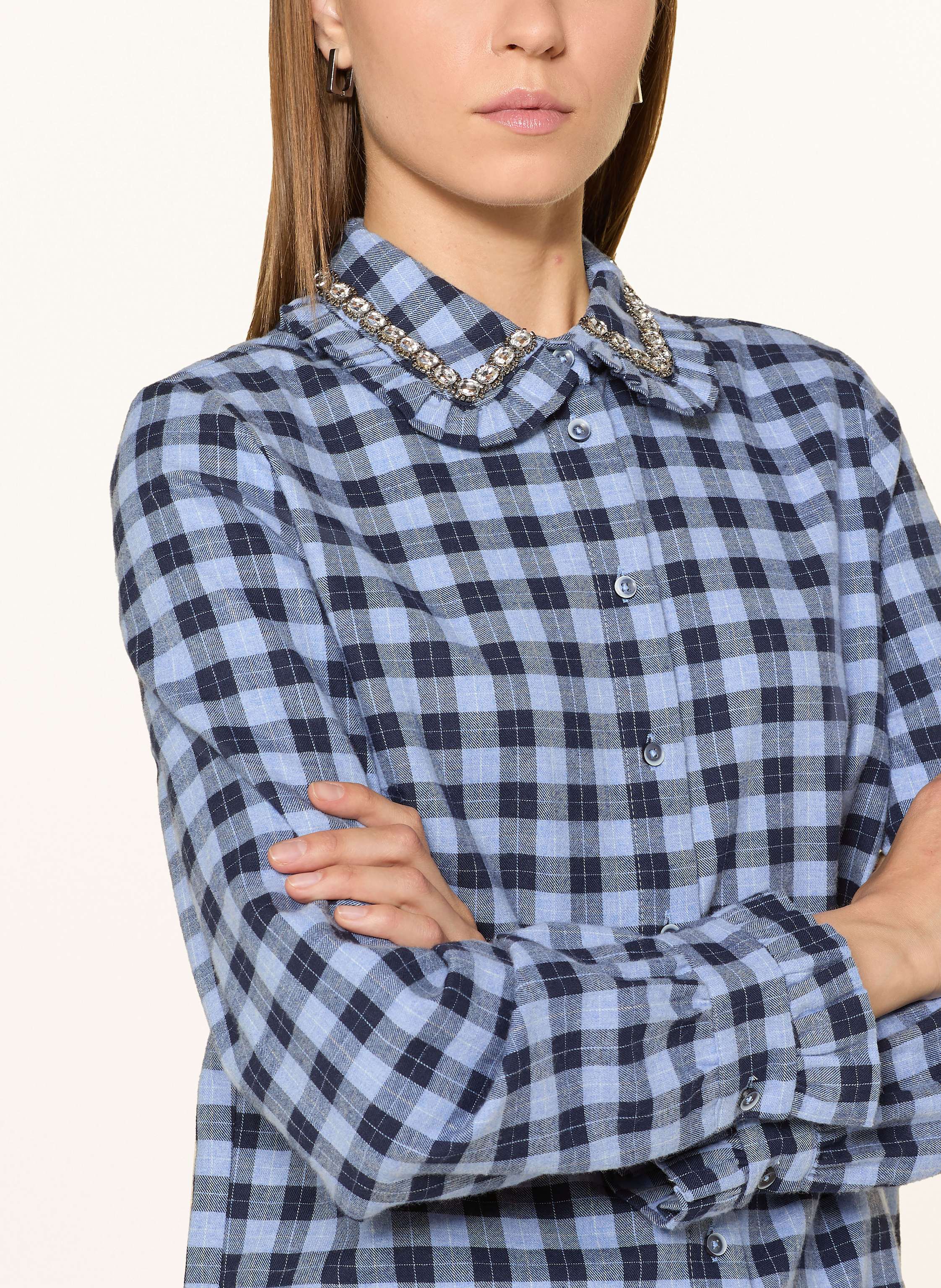 Thumbnail - Emily Van Den Bergh Hemdbluse Mit Rüschen Und Schmucksteinen blau