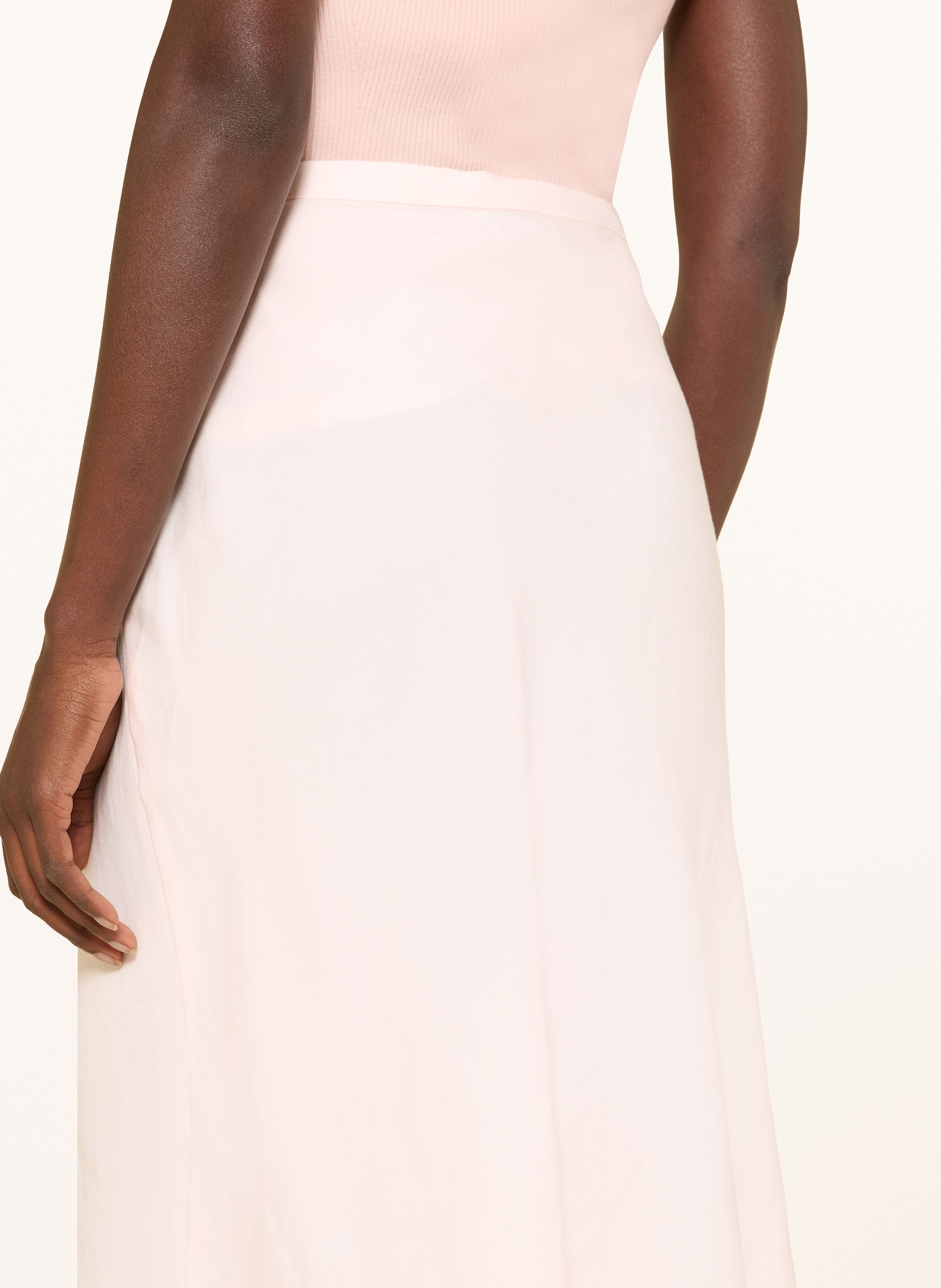 Thumbnail - Cos Rock orange