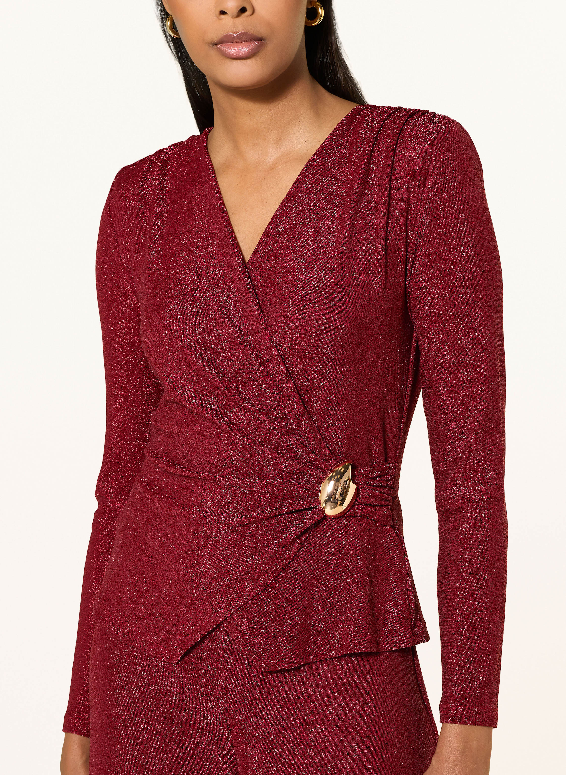 Thumbnail - Joseph Ribkoff Jumpsuit In Wickeloptik Mit Glitzergarn Und Volants rot