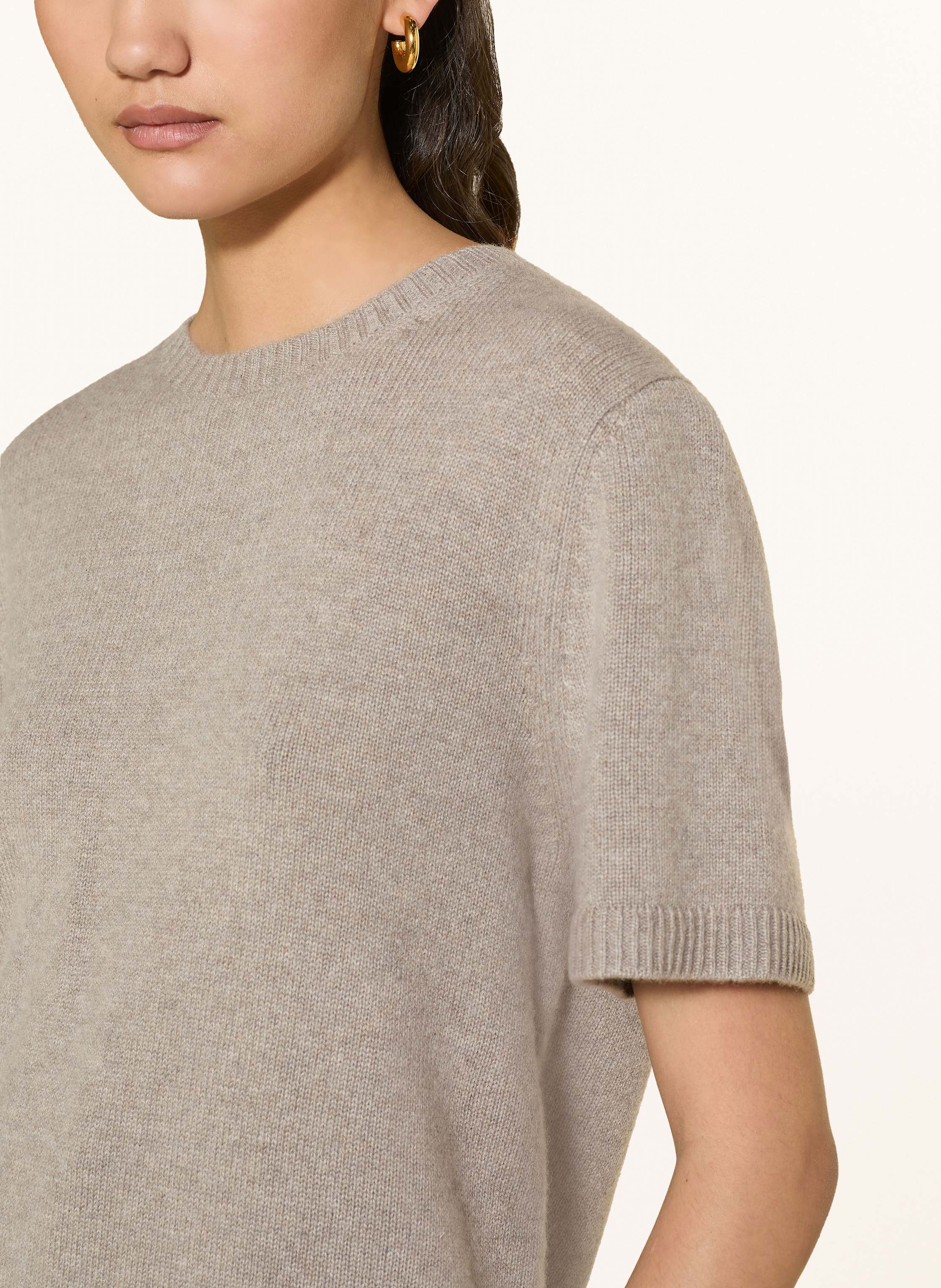 Thumbnail - Soft Goat Strickshirt Aus Cashmere grau
