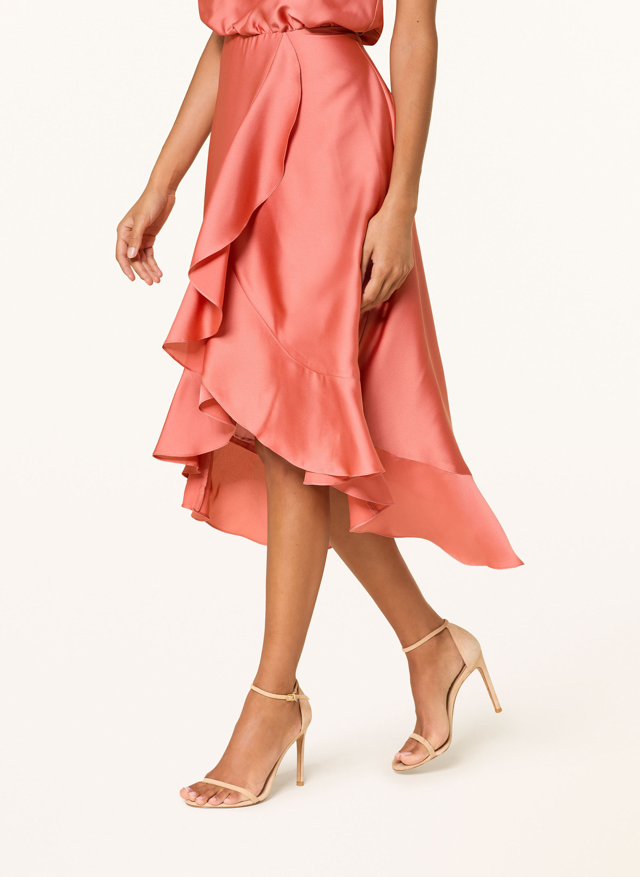 Thumbnail - Swing Cocktailkleid Aus Satin Mit Volants rot