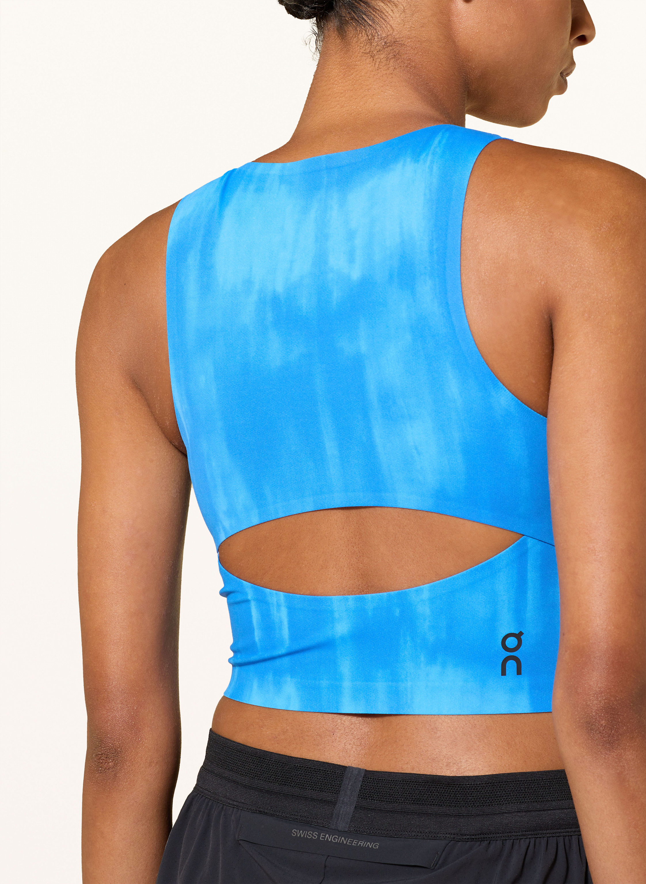 Thumbnail - On Cropped-Top Studio Open Back blau