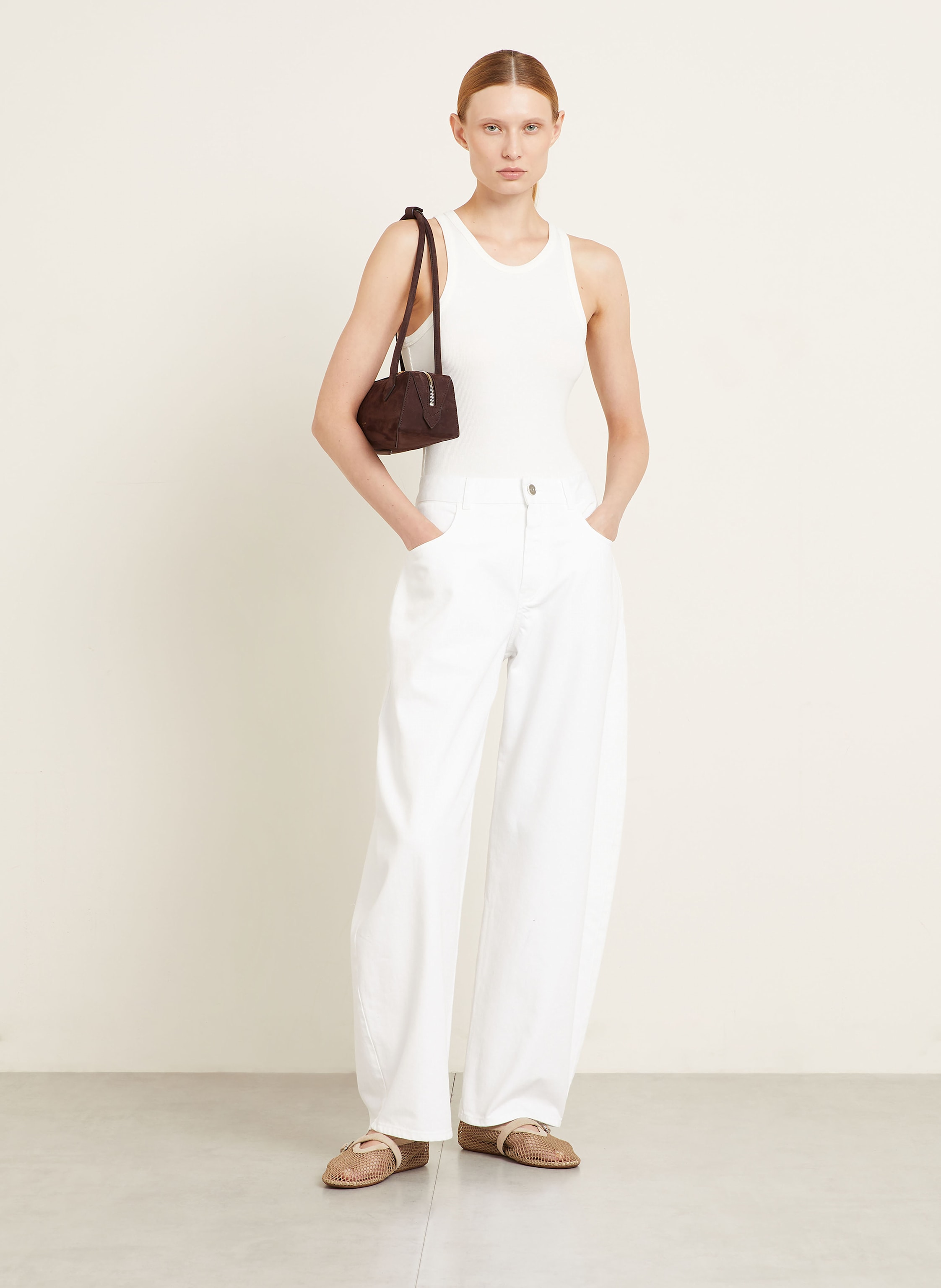 Thumbnail - Alaïa Schultertasche Le Teckel Medium braun