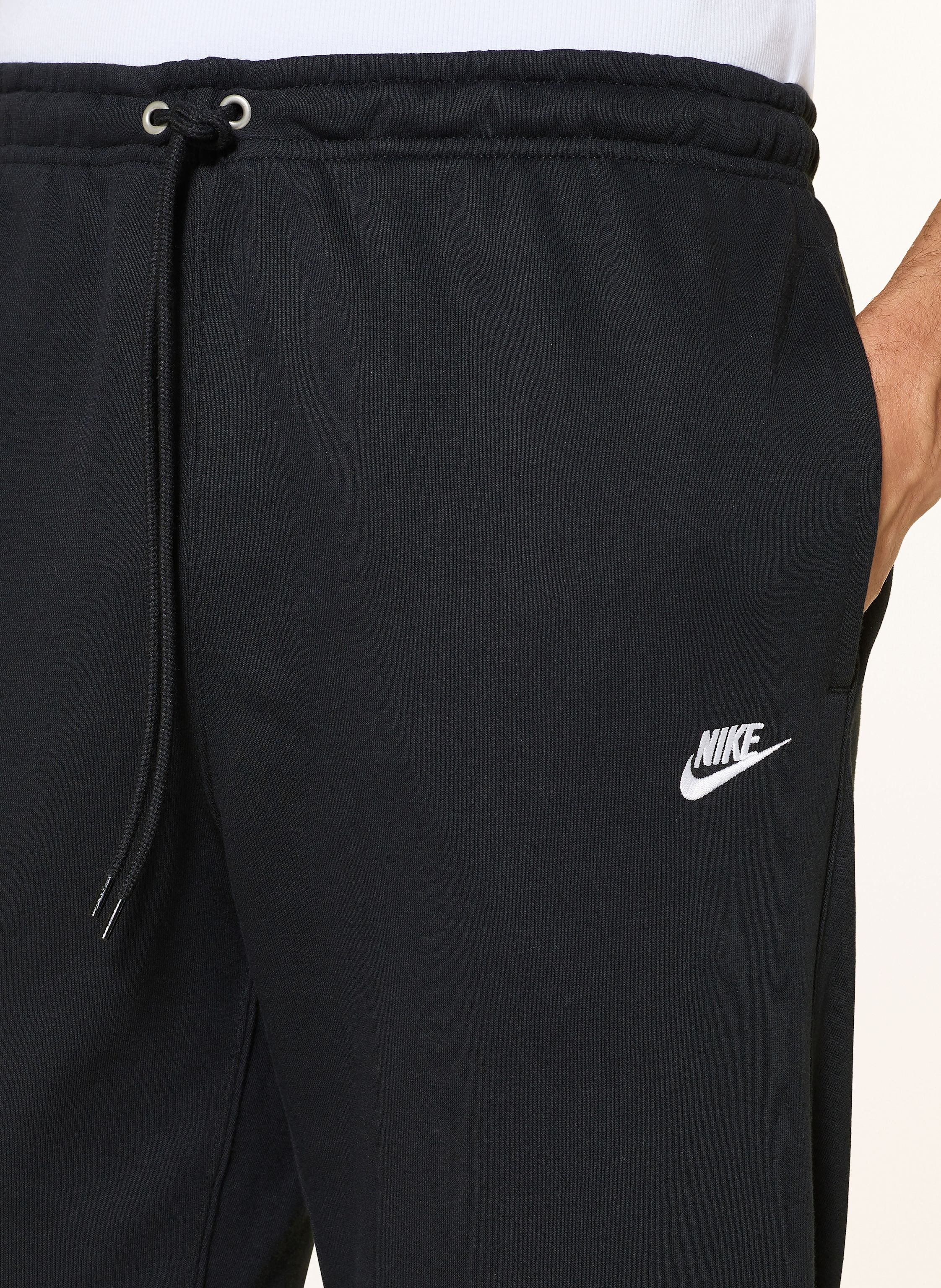 Thumbnail - Nike Sweatpants Club schwarz