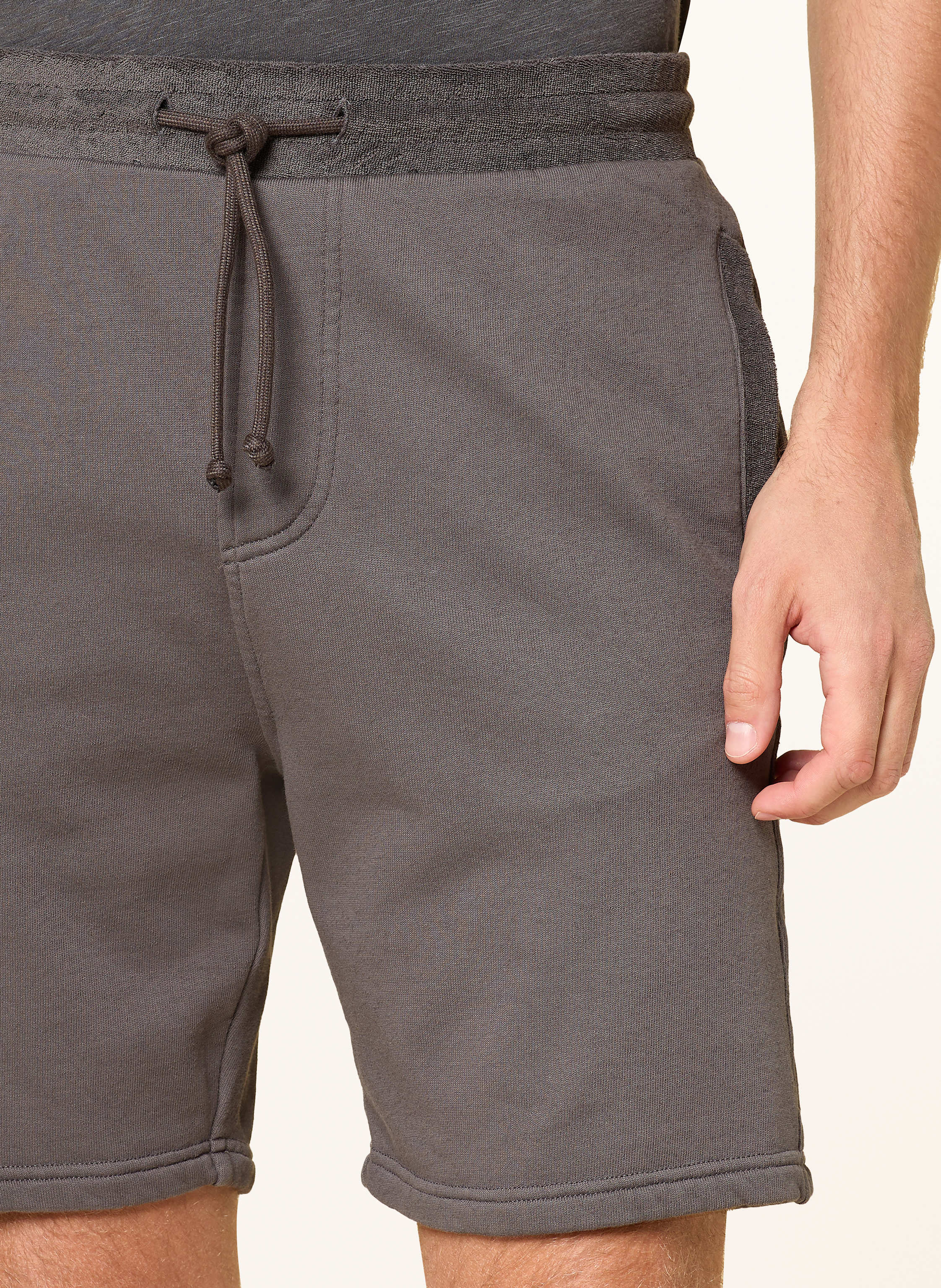 Thumbnail - Juvia Frotteeshorts grau