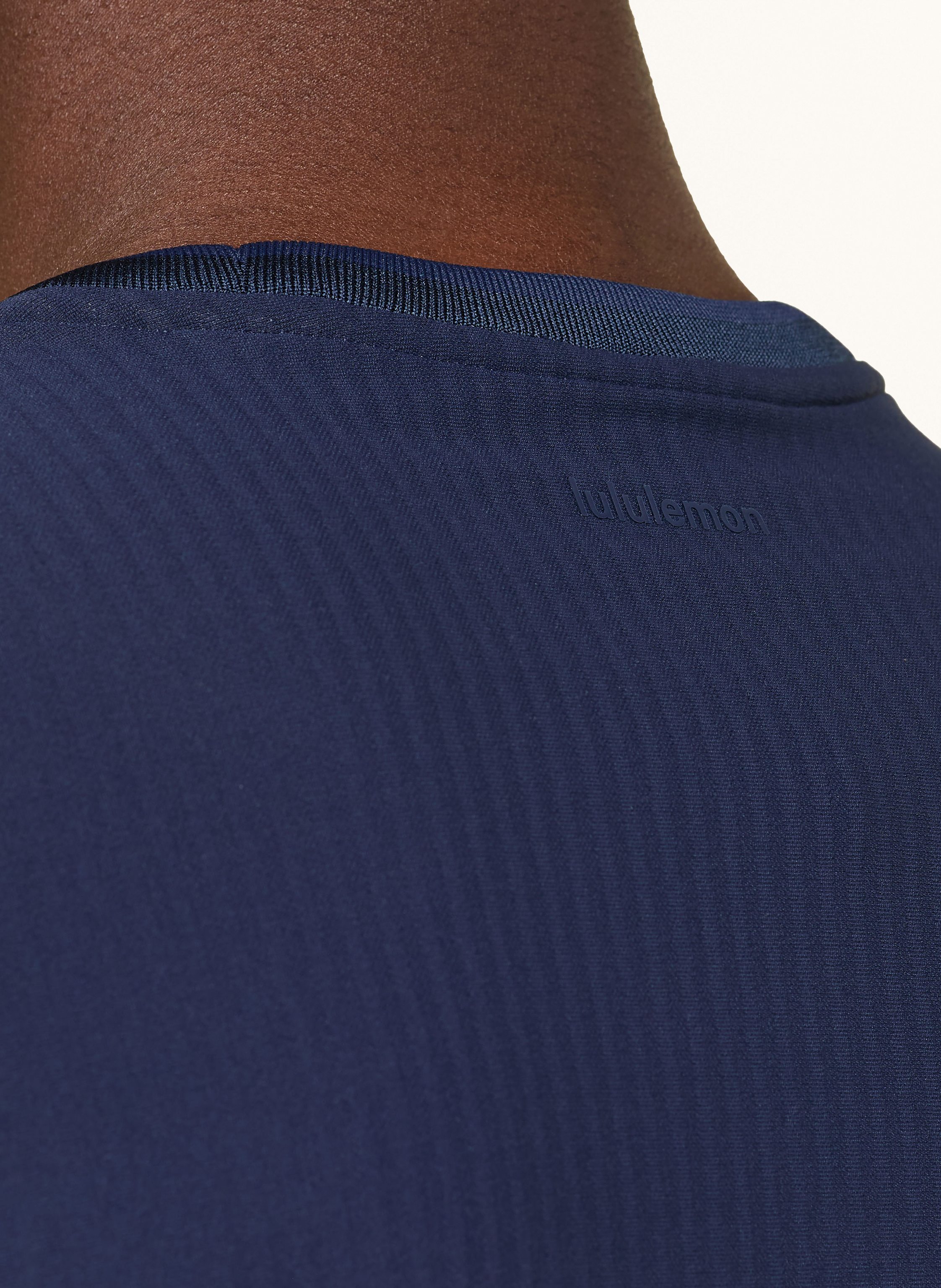 Thumbnail - Lululemon T-Shirt Striped Mesh blau