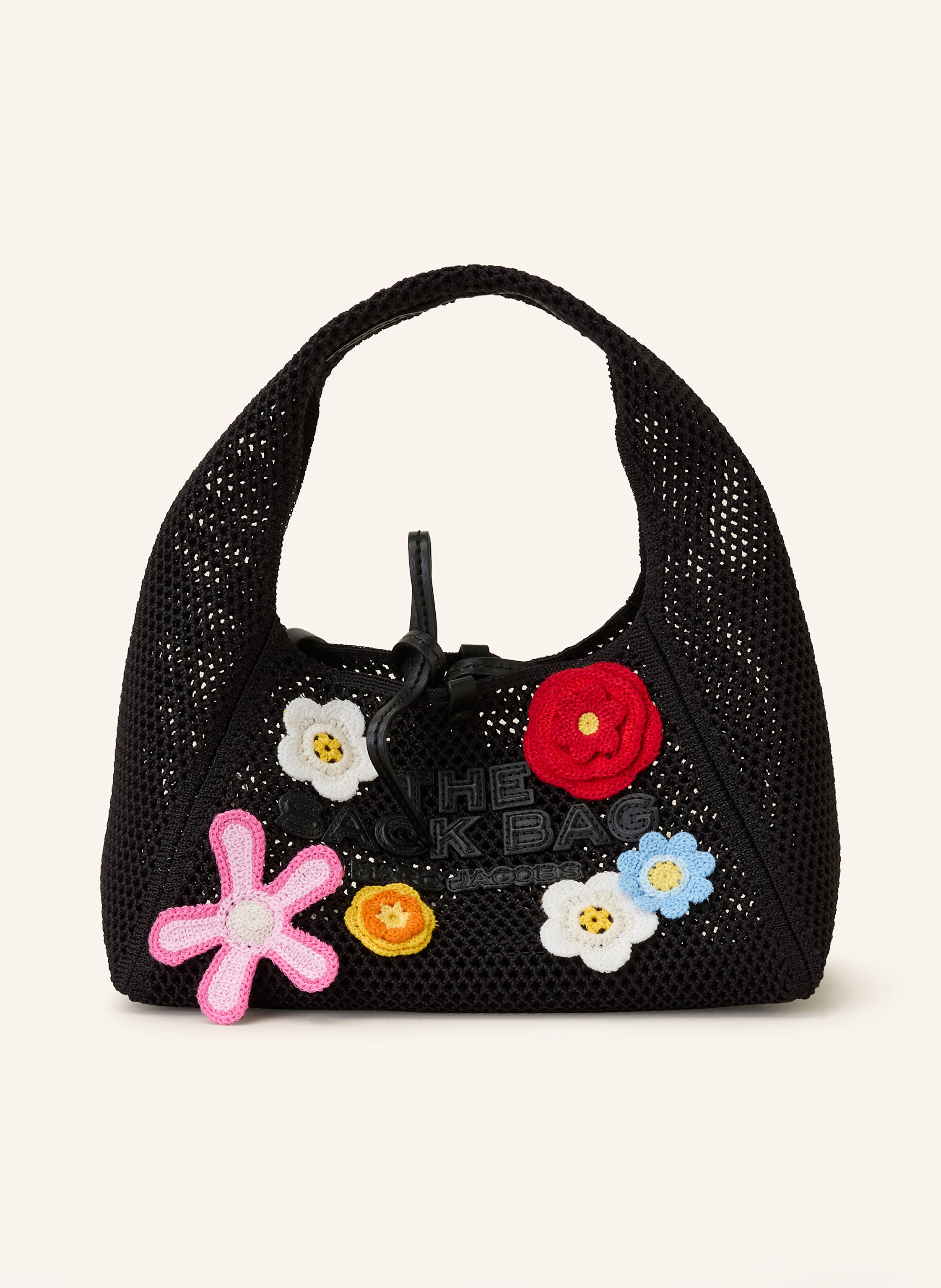 Marc Jacobs Textil, Leder. Mesh-Design. Schließt mit Bindelement aus Leder. Ein Tragegriff. Herausnehmbare Pouch mit Kartenfach. Innen ein Hauptfach. Label-Plakette auf der Rückseite. Mit Blumenapplikationen auf Mini in schwarz