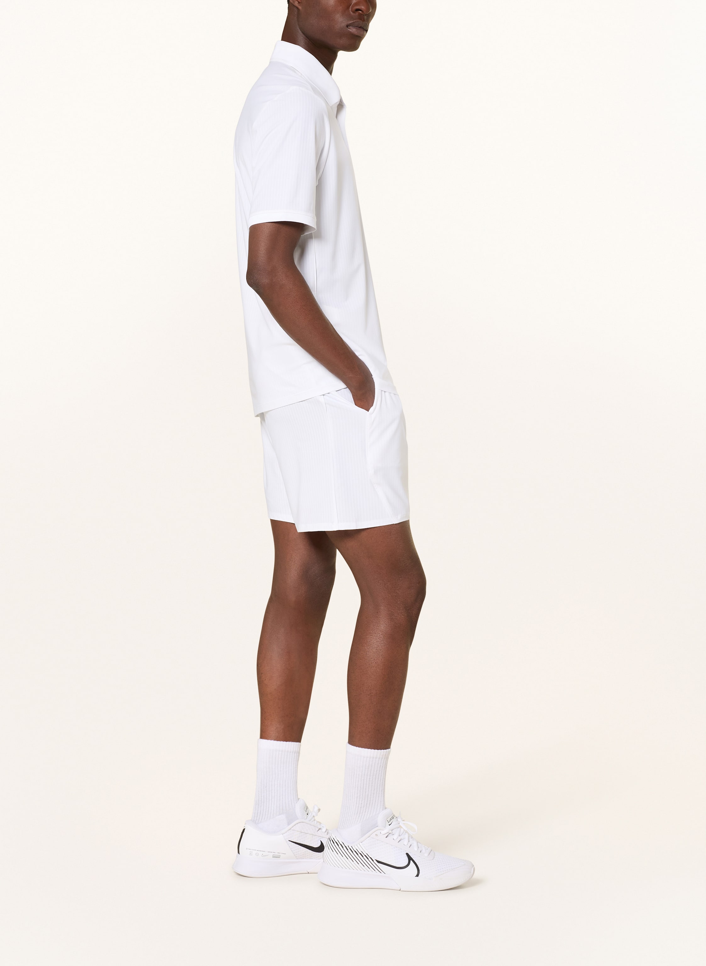 Thumbnail - Lululemon Tennisshorts Striped Mesh 7in weiss