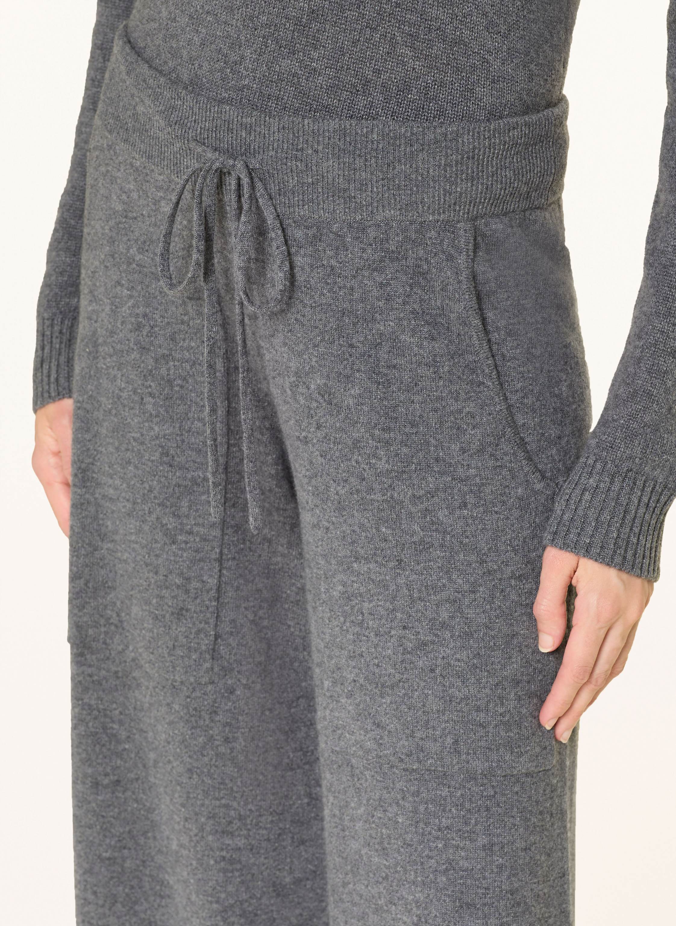 Thumbnail - Lisa Yang Strickhose Omi Aus Cashmere grau