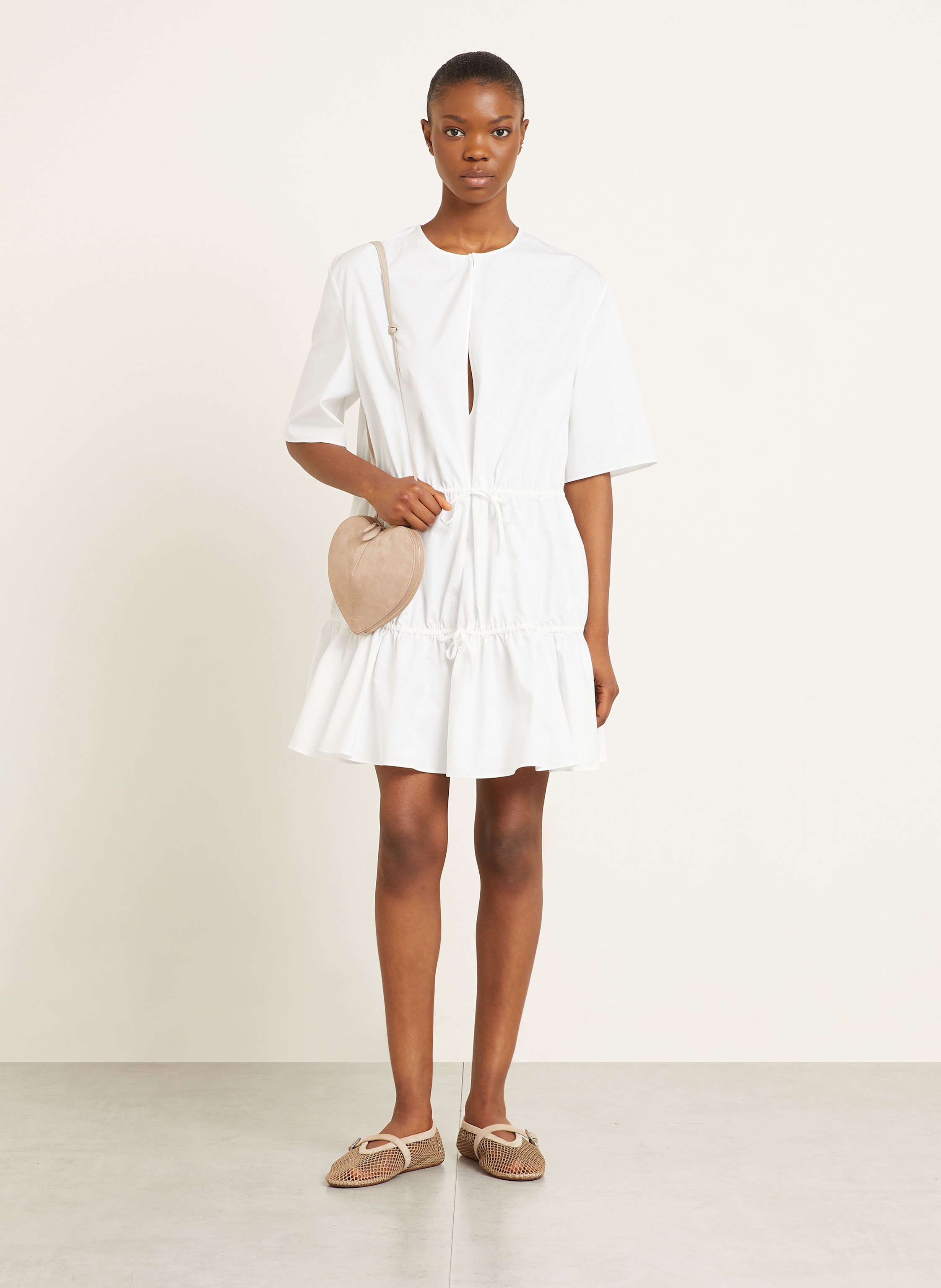 Thumbnail - Alaïa Umhängetasche Le Coeur beige