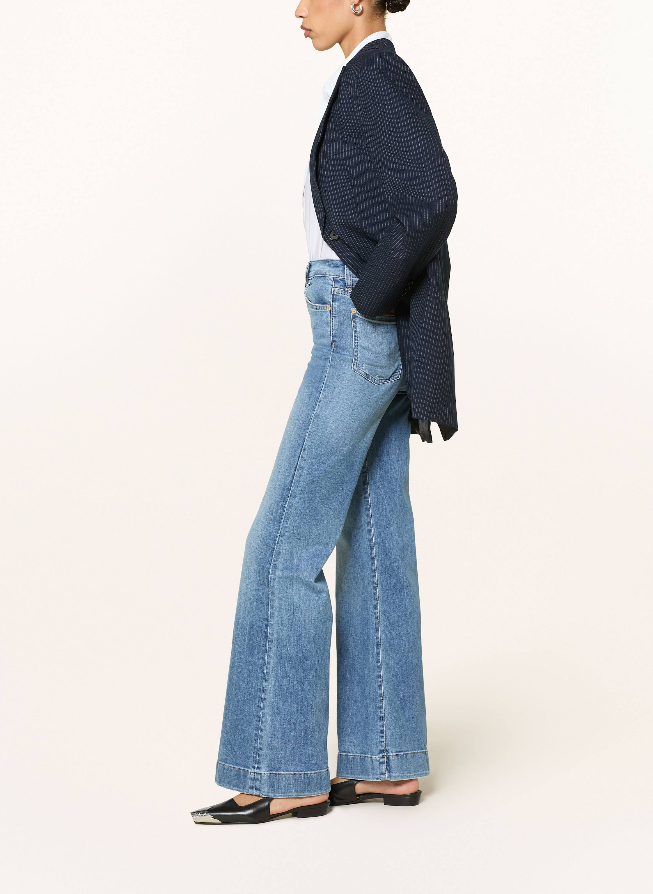 Thumbnail - 7 For All Mankind Flared Jeans Modern Dojo blau