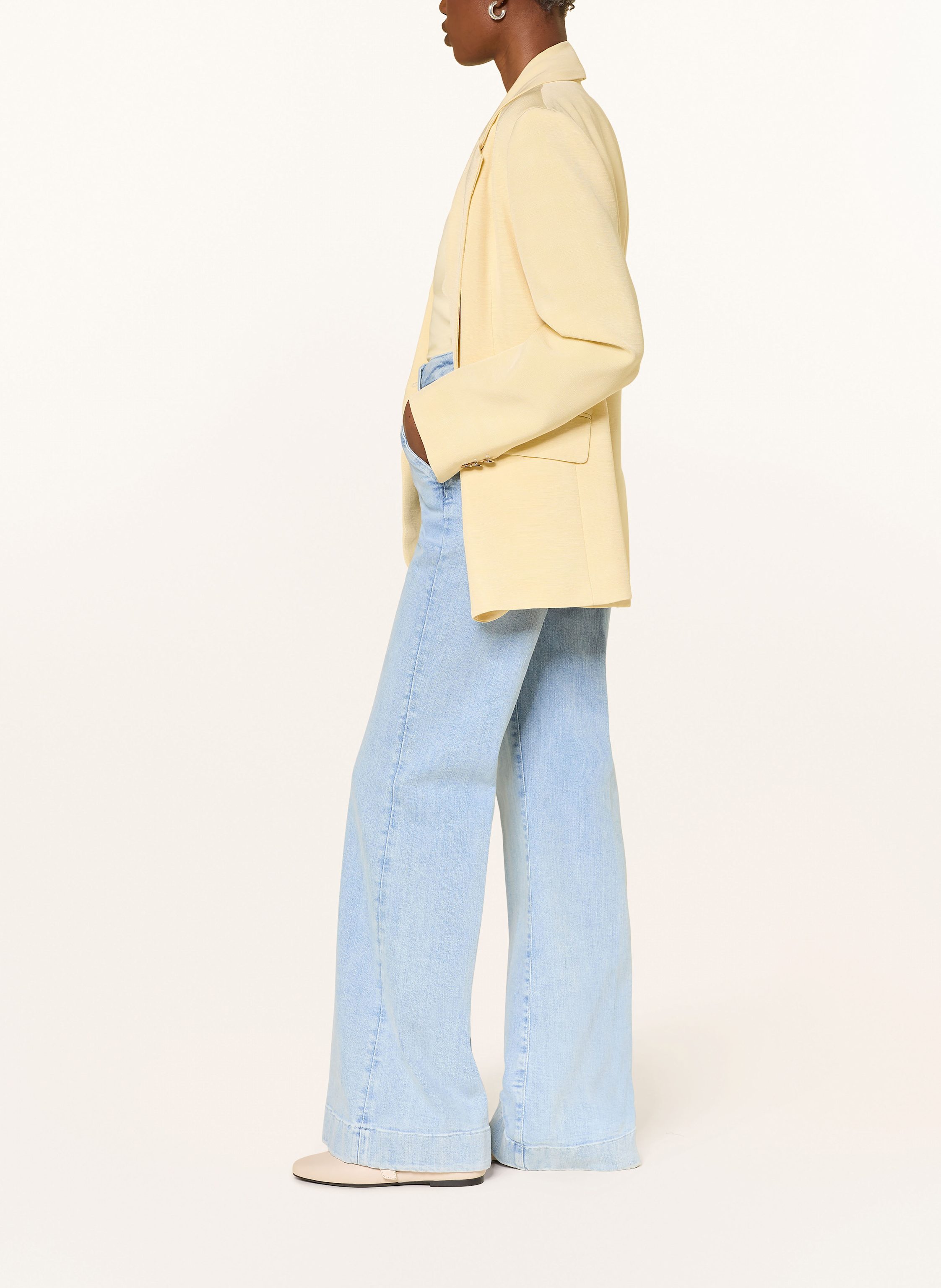 Thumbnail - 7 For All Mankind Flared Jeans Modern Dojo blau