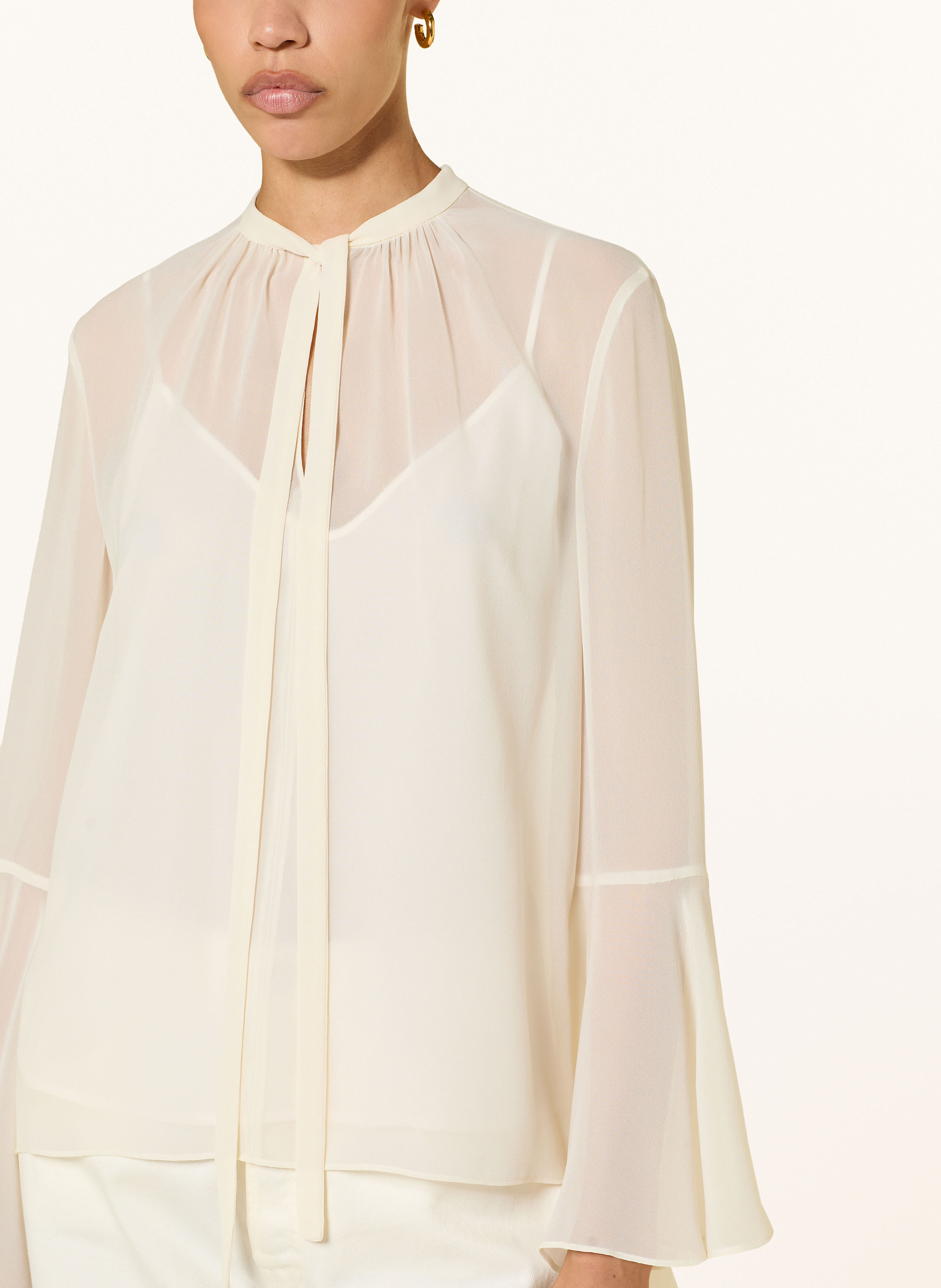 Thumbnail - Max Mara Studio Schluppenbluse Cuba Aus Seide Mit Volants beige