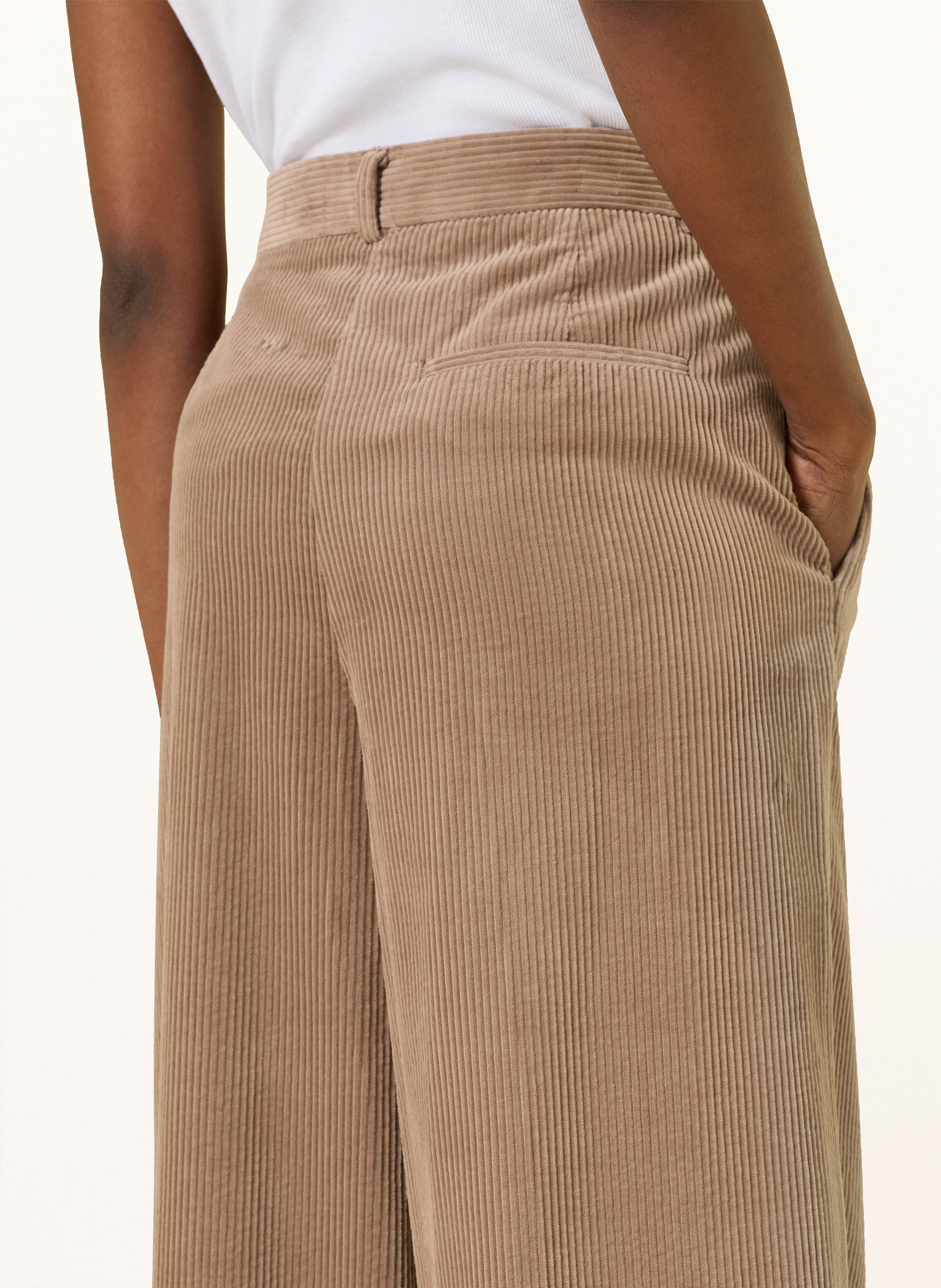 Thumbnail - Mrs & Hugs Marlenehose Aus Cord beige