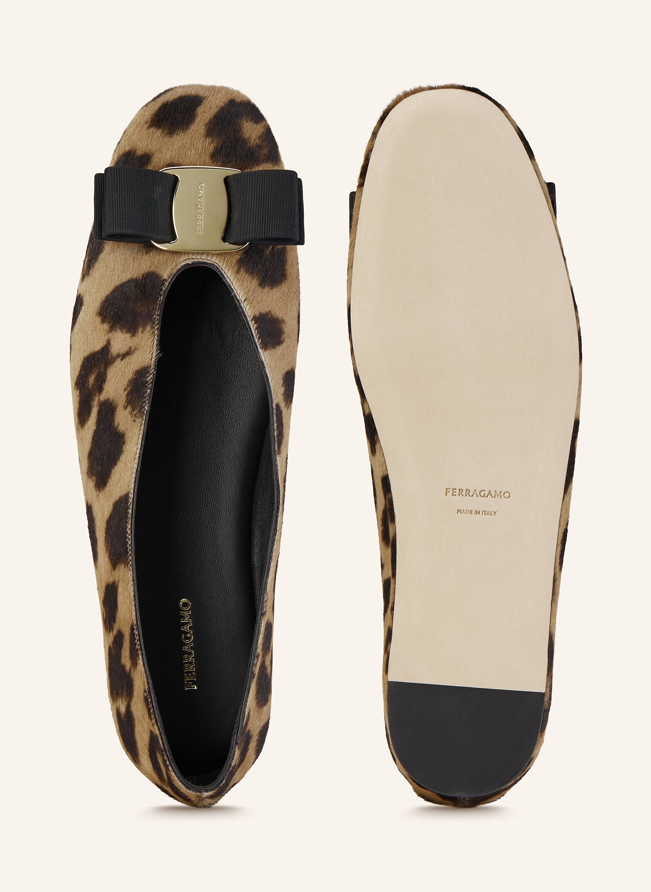 Thumbnail - Ferragamo Ballerinas beige