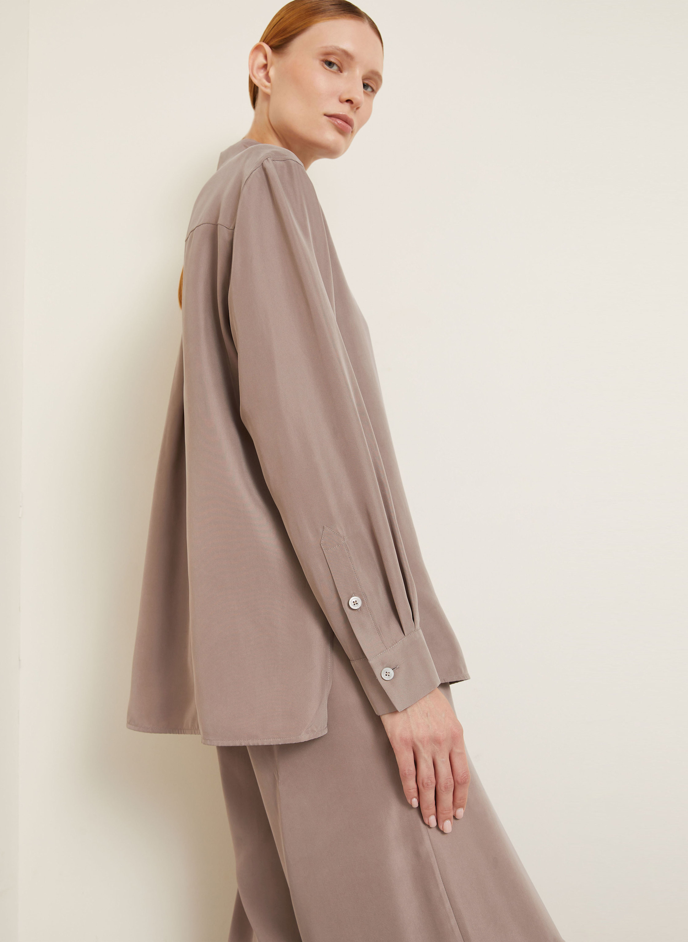 Thumbnail - Iris Von Arnim Hemdbluse Selina Aus Seide braun