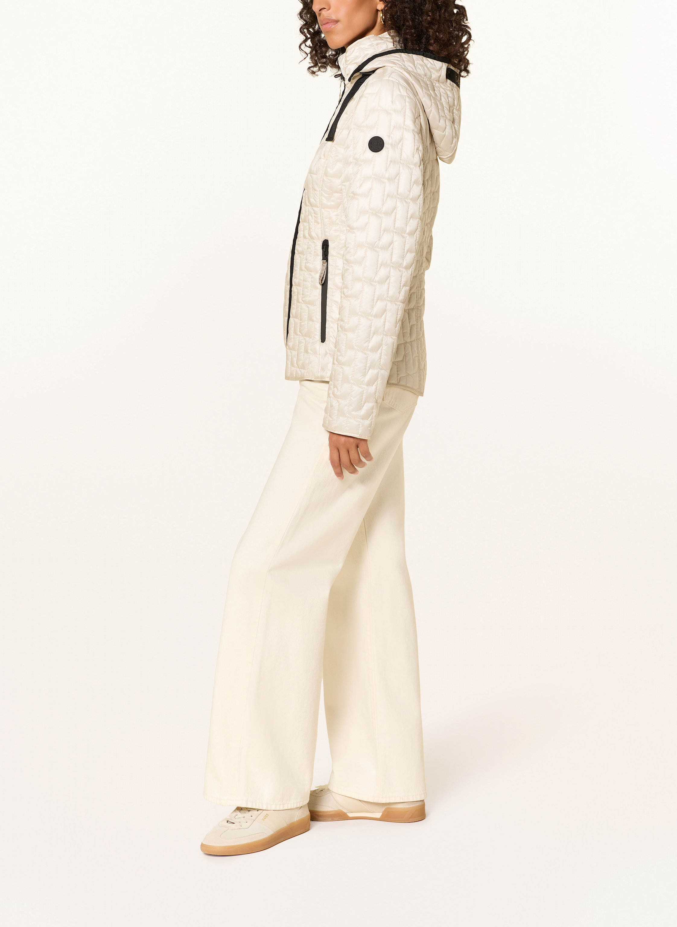 Thumbnail - Gil Bret Steppjacke Mit Abnehmbarer Kapuze weiss