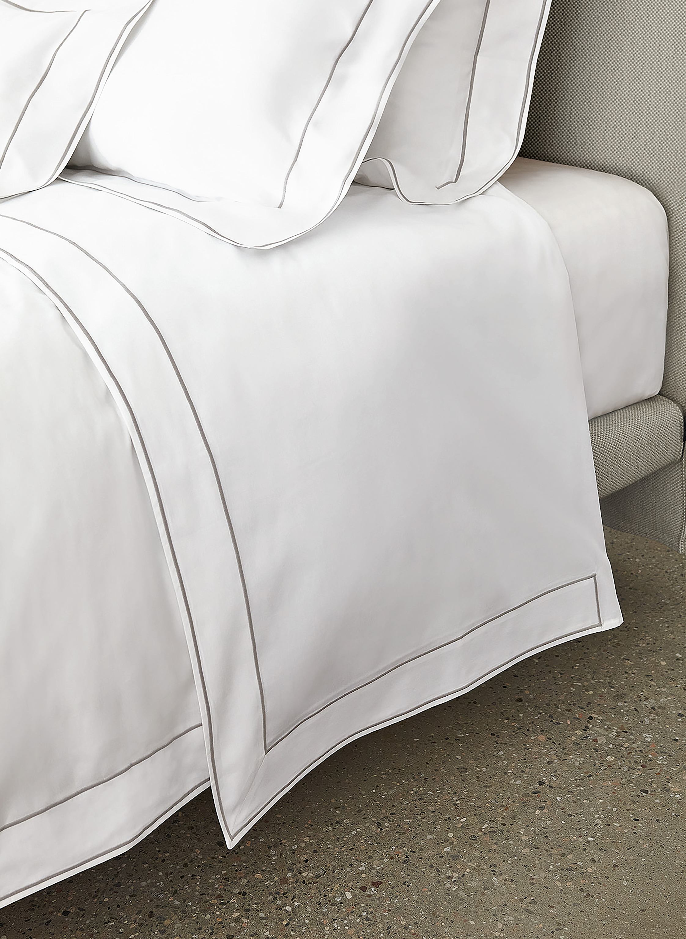 Thumbnail - Fazzini Kissenbezug Isola weiss