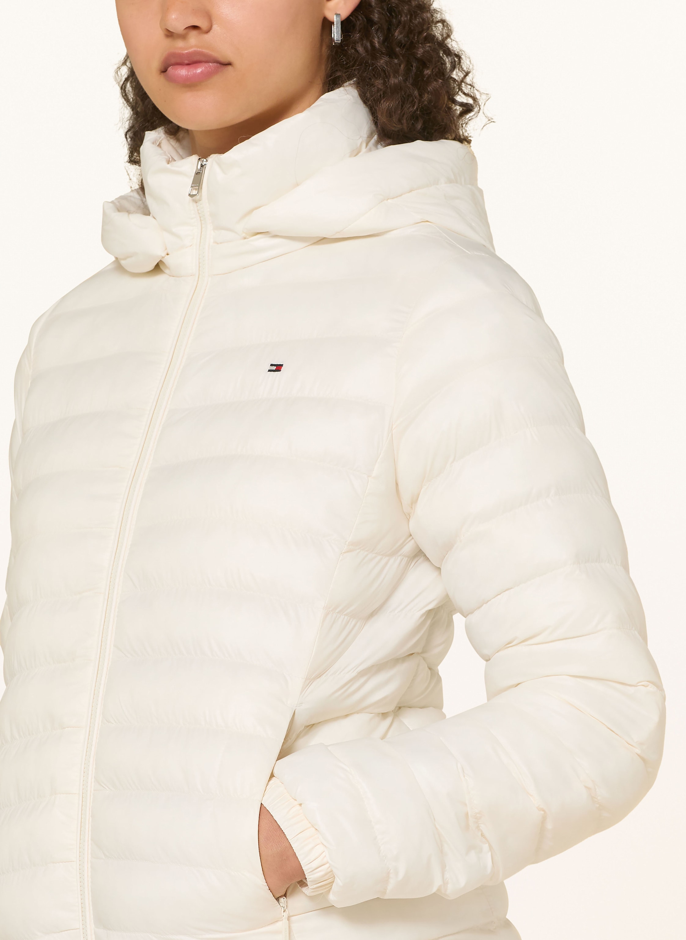 Thumbnail - Tommy Hilfiger Steppjacke Mit Abnehmbarer Kapuze weiss