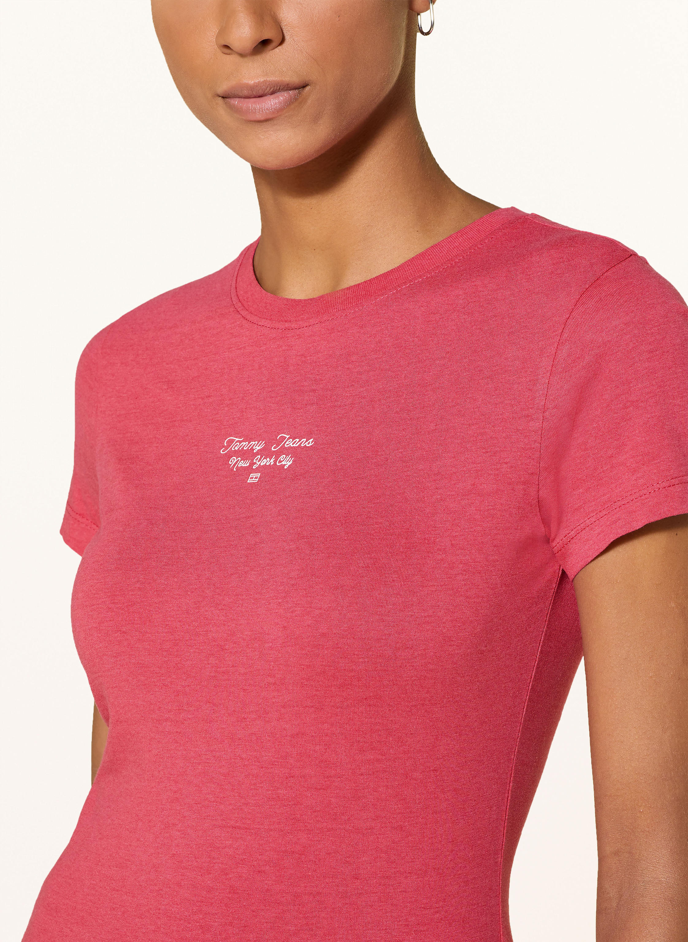 Thumbnail - Tommy Jeans T-Shirt pink