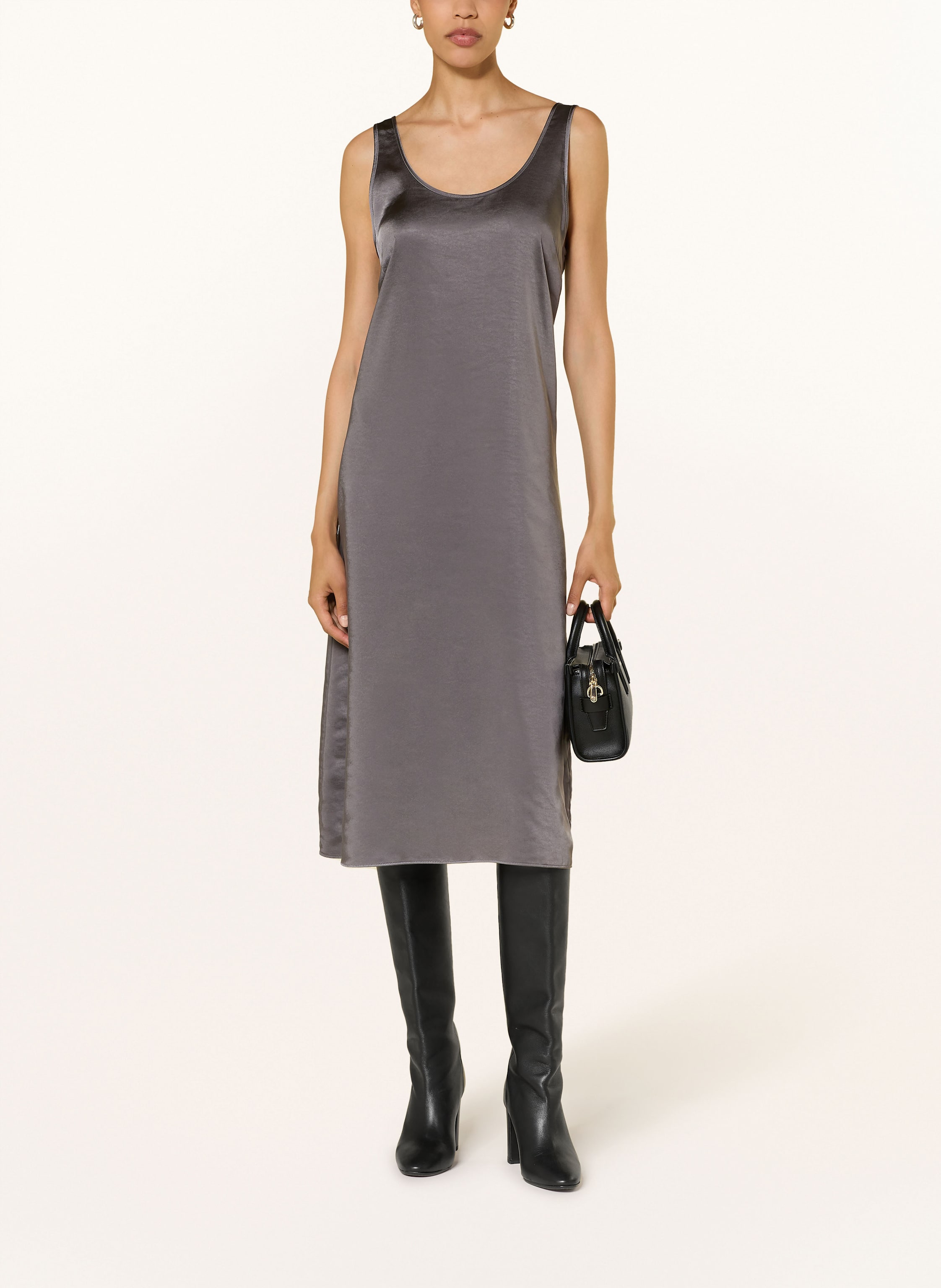 Thumbnail - Boss Set Flalina: Pullover Mit Cut-Out Und Satinkleid grau