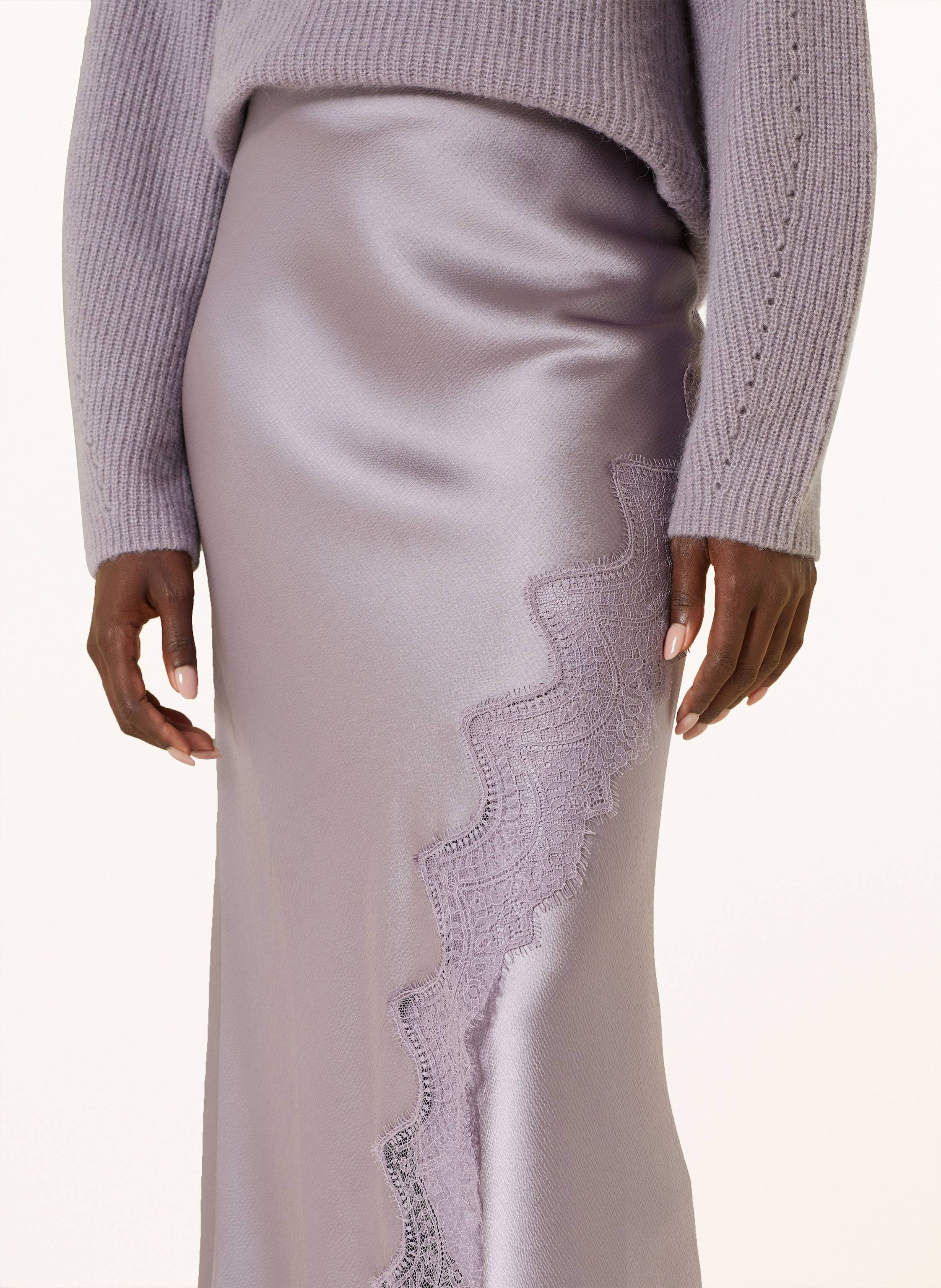 Thumbnail - Boss Satinrock Vlace In Wickeloptik lila