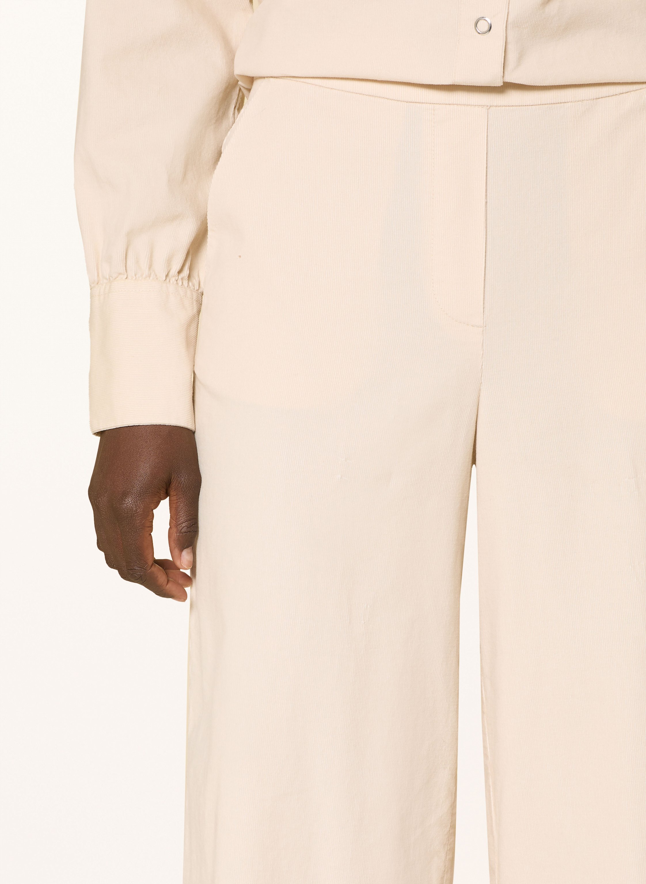 Thumbnail - Comma Casual Identity Marlenehose Aus Cord beige