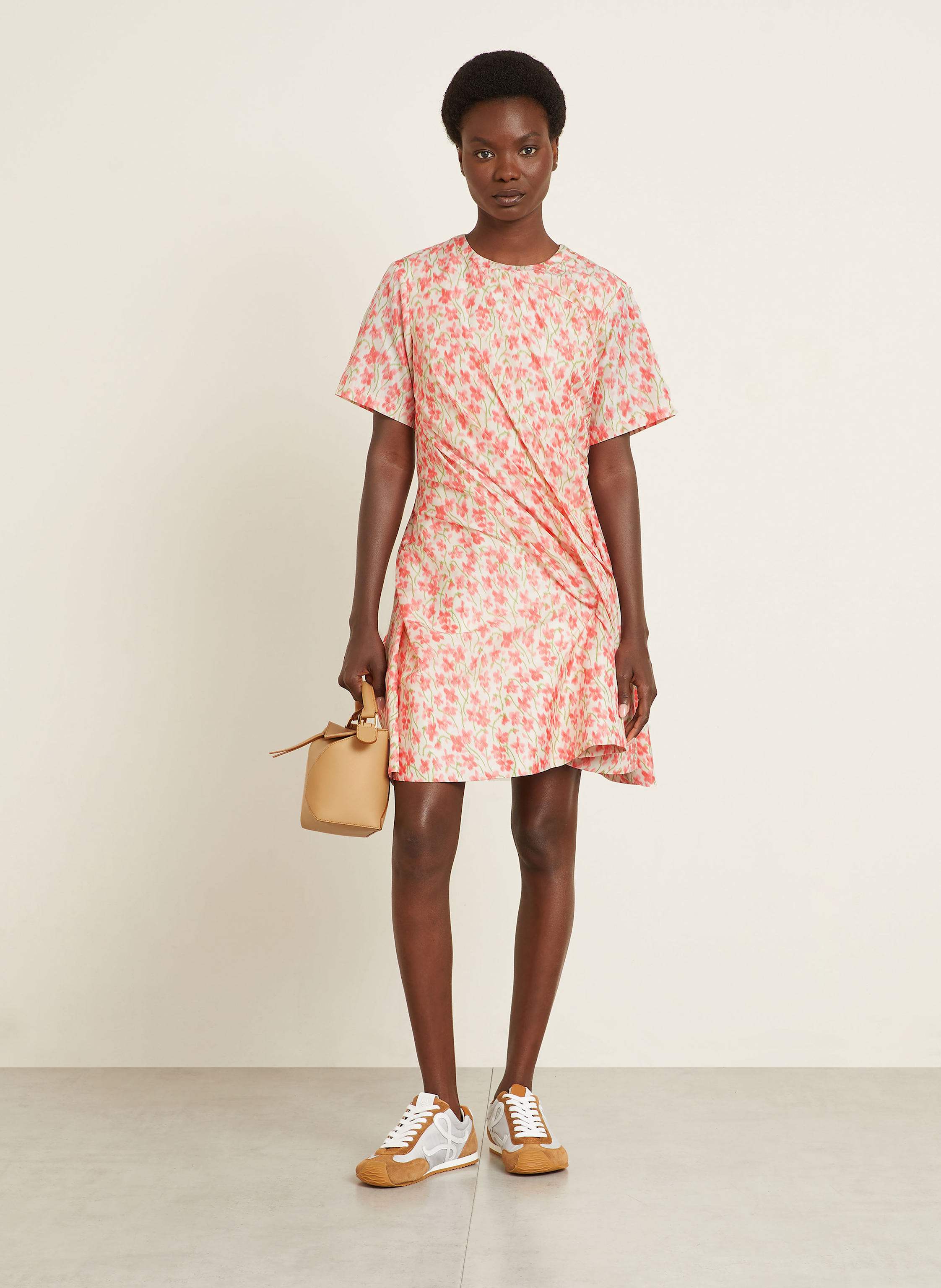 Thumbnail - Loewe Handtasche Puzzle Edge Small beige