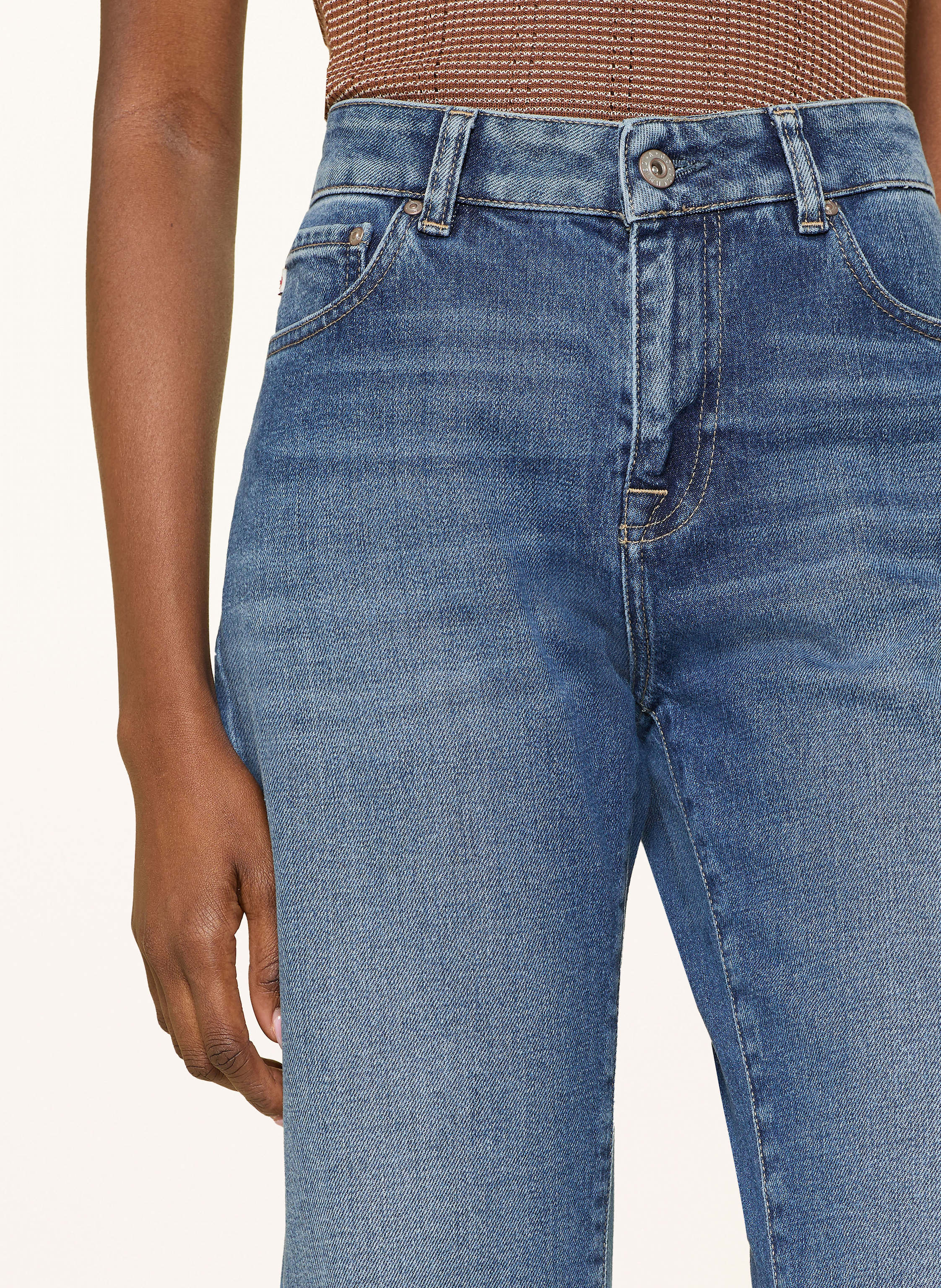 Thumbnail - Ag Jeans Straight Leg Jeans Lanzarote Mit Schmucksteinen blau