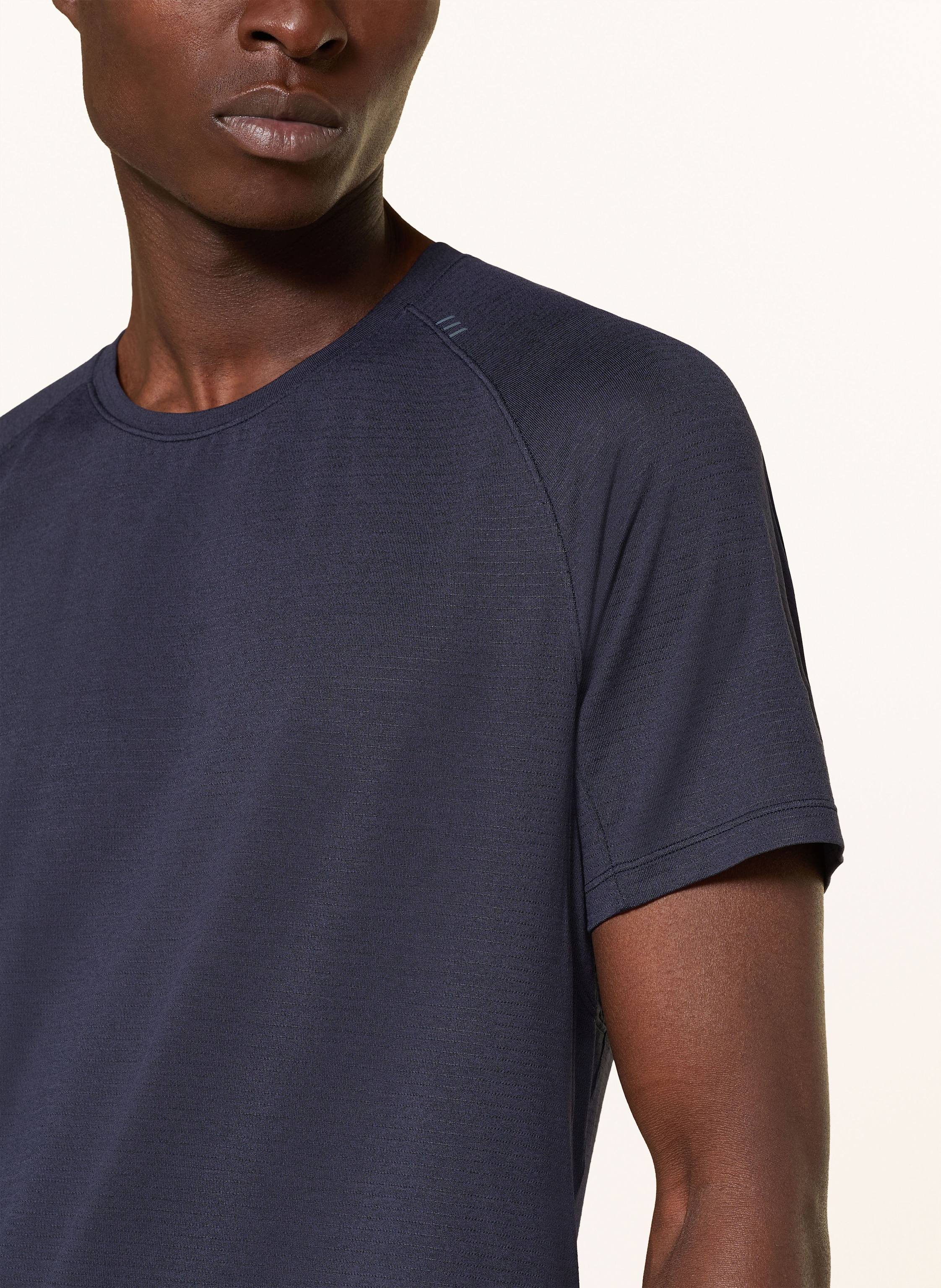 Thumbnail - Lululemon T-Shirt License To Train blau