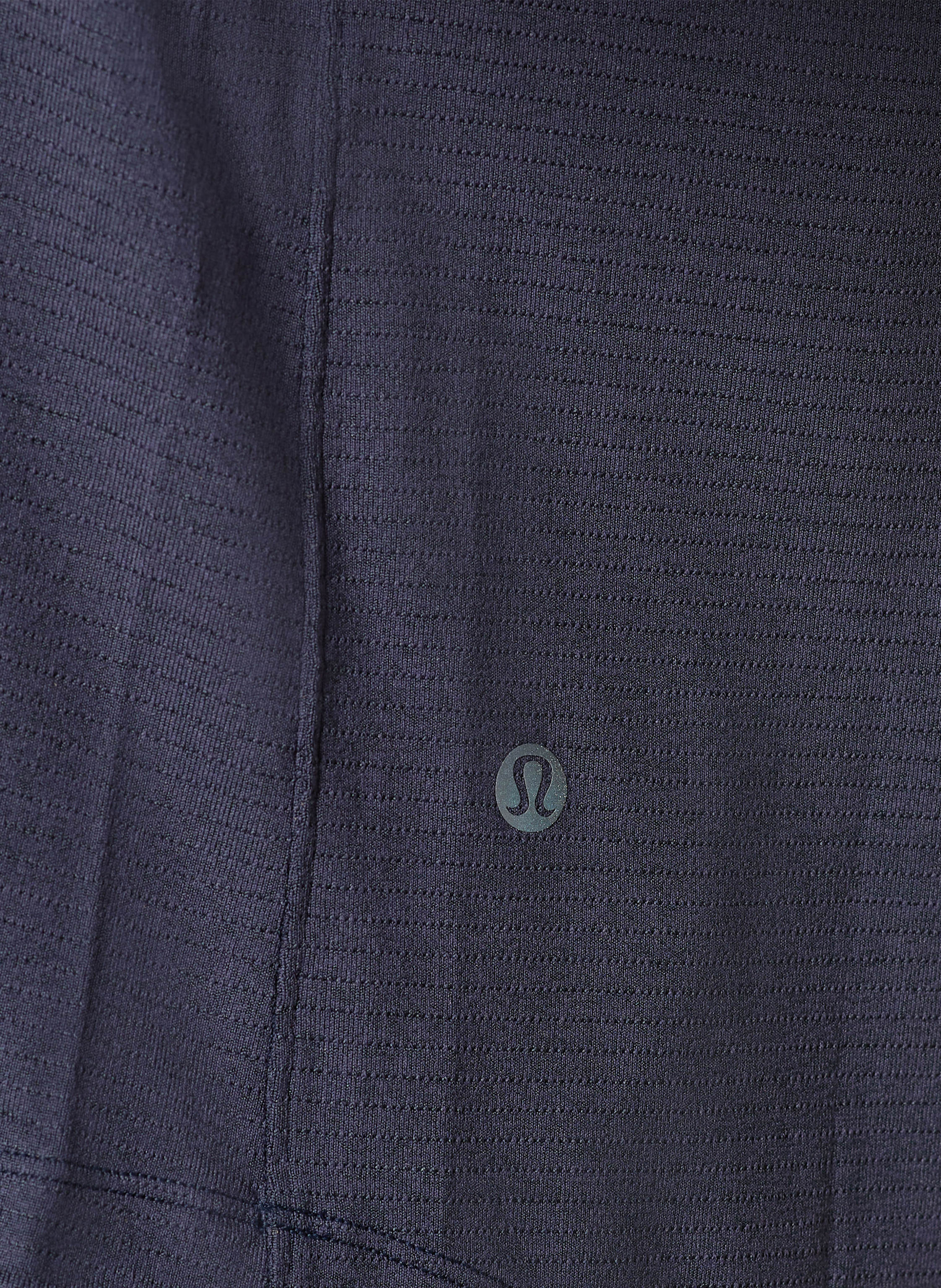 Thumbnail - Lululemon T-Shirt License To Train blau