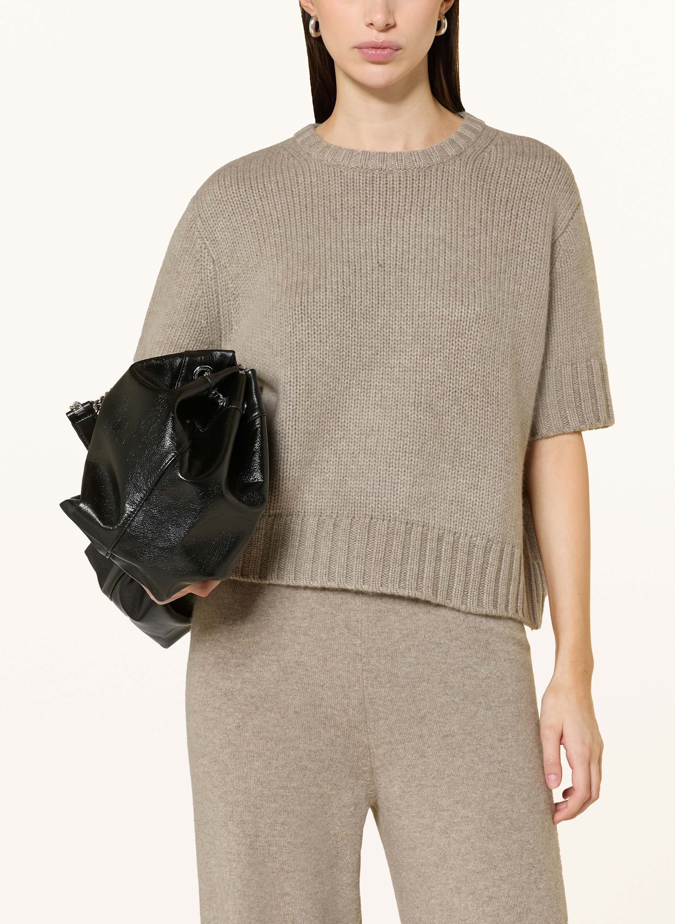 Thumbnail - Soft Goat Strickshirt Aus Cashmere grau