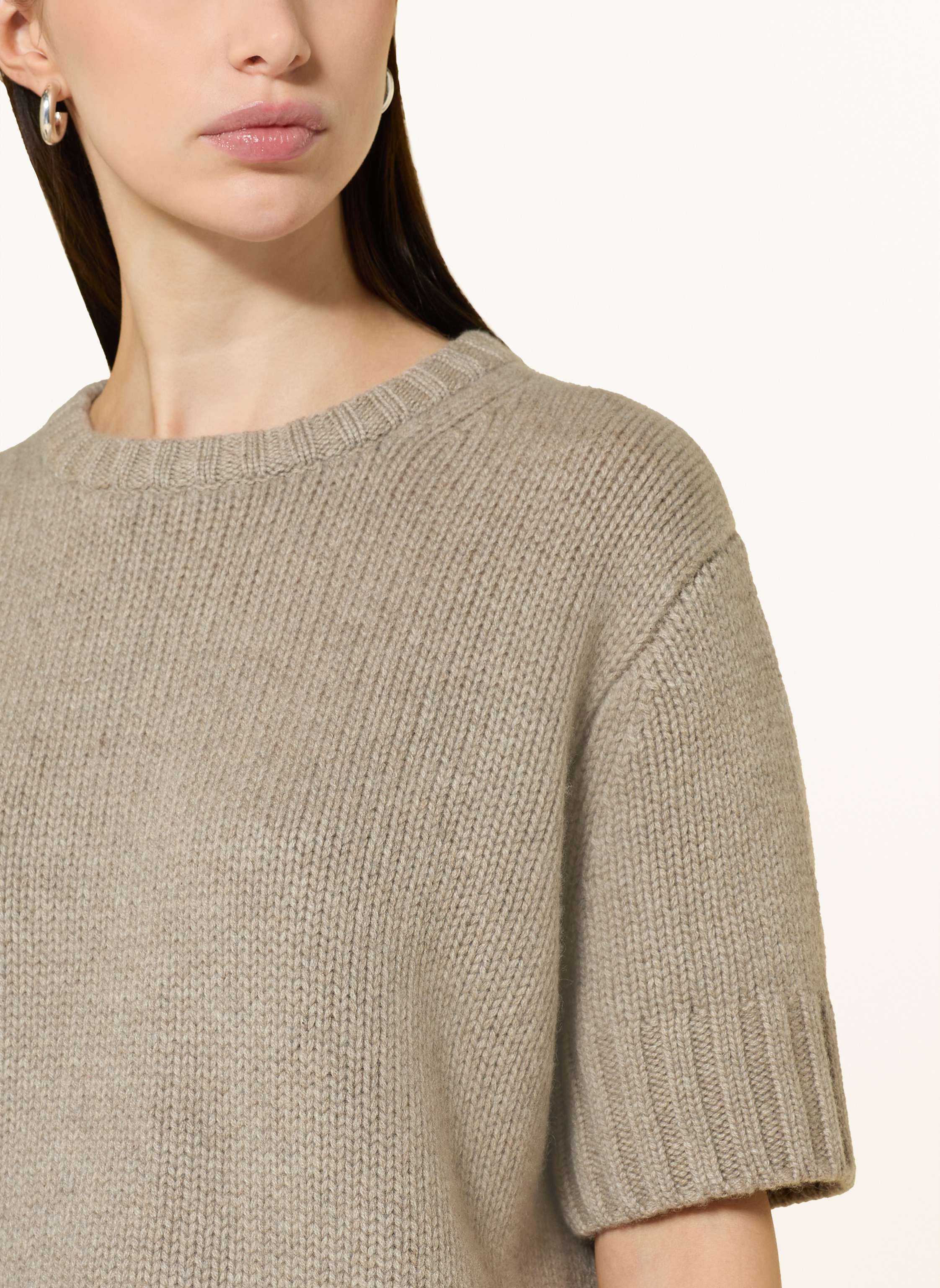 Thumbnail - Soft Goat Strickshirt Aus Cashmere grau