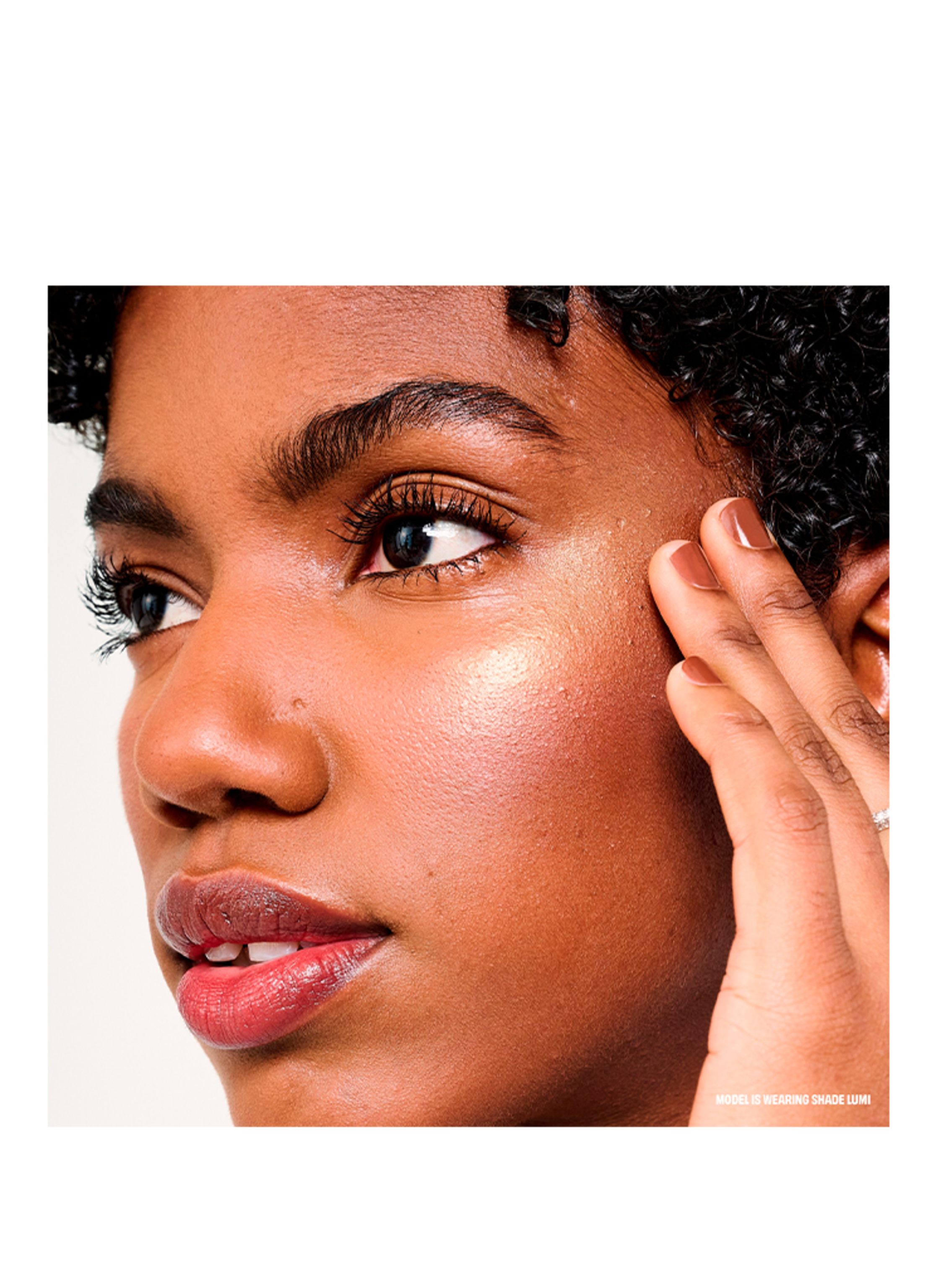 Thumbnail - Benefit Glow-La-La Samtig schimmernder Highlighter