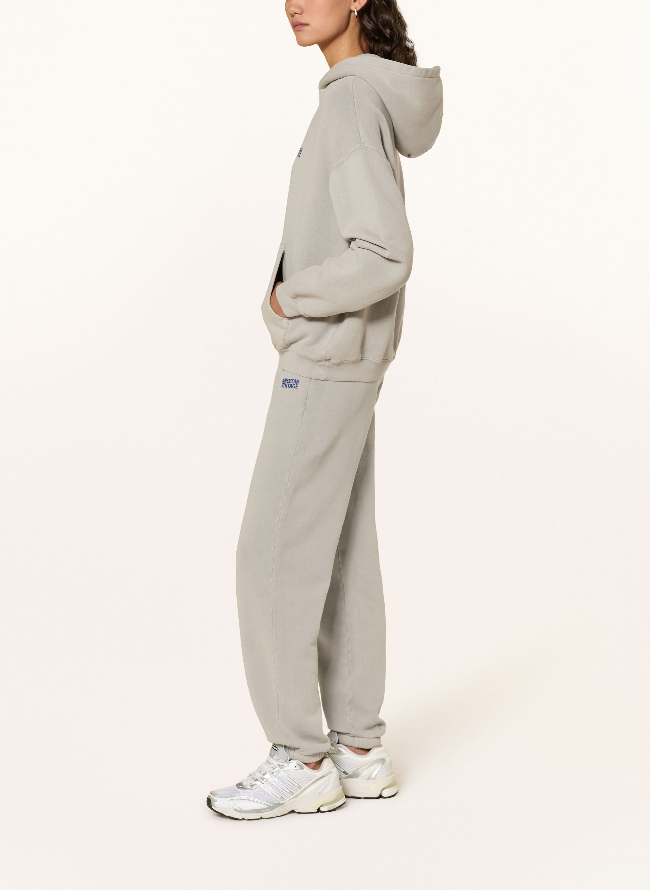 Thumbnail - American Vintage Sweatpants Izubird grau