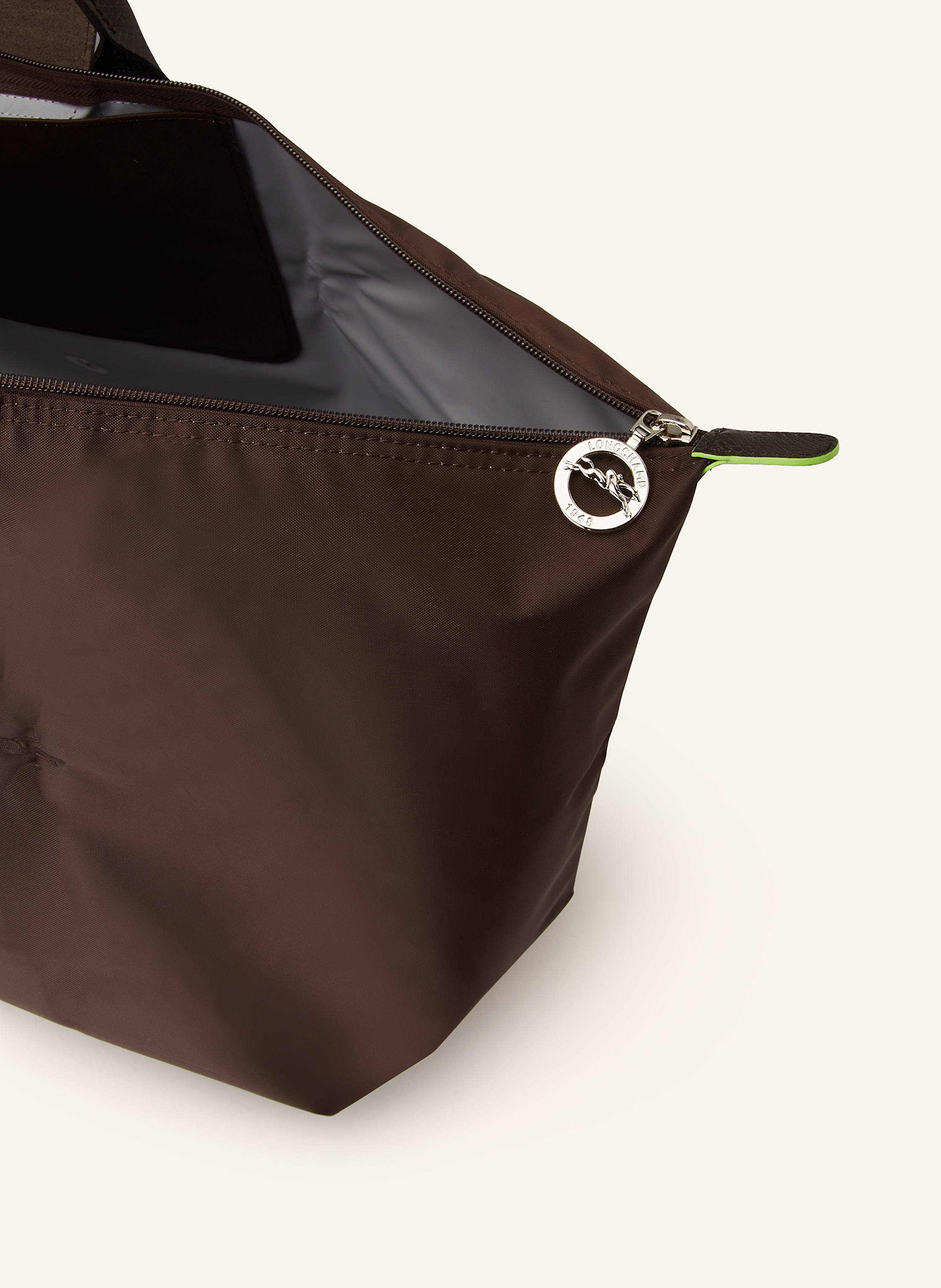 Thumbnail - Longchamp Weekender Le Pliage M braun