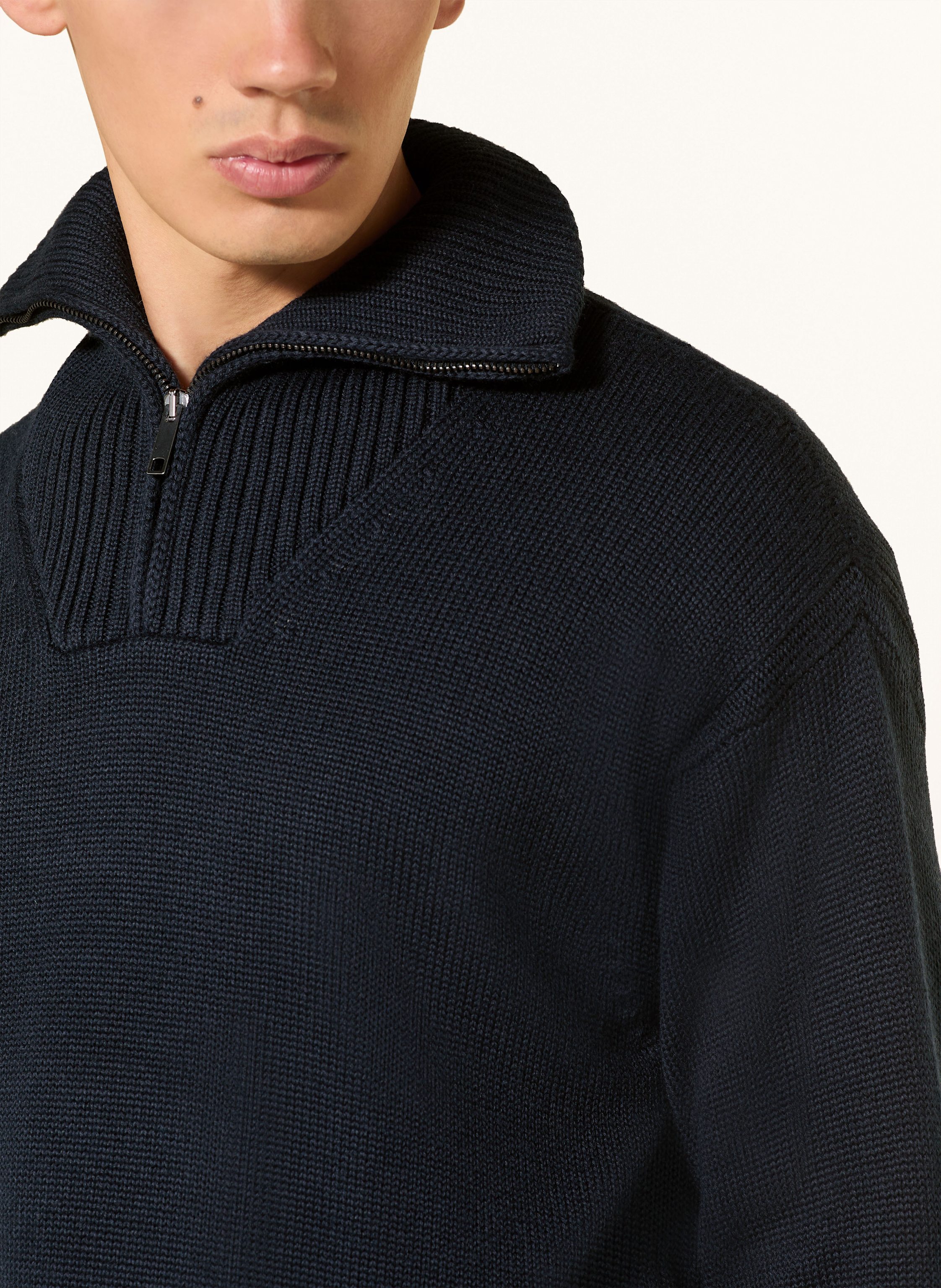 Thumbnail - Daniele Fiesoli Troyer blau